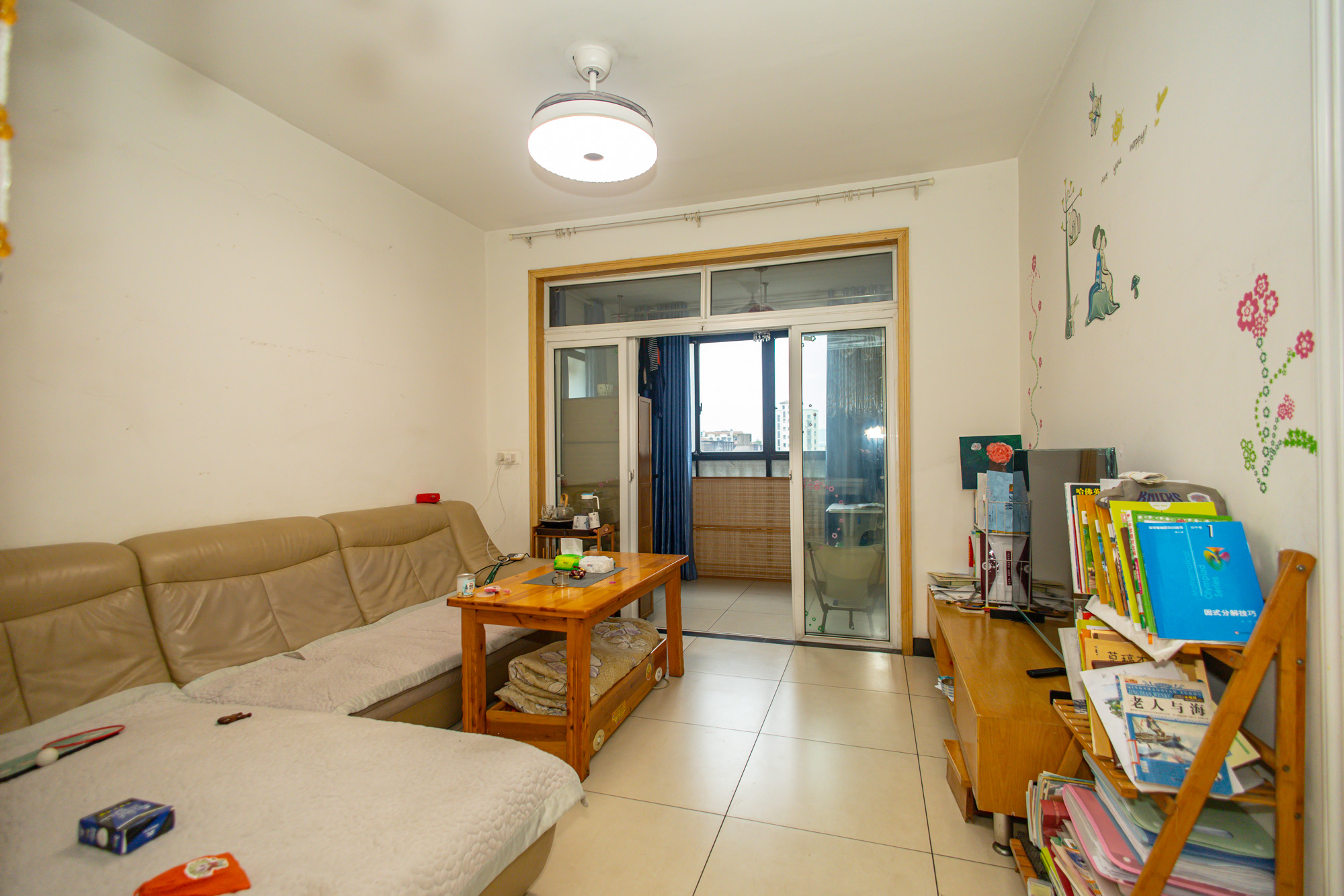 鹏基诺亚山林 2室2厅1卫 52.8万 鹏基诺亚山林 2室2厅1卫 52.8万客厅