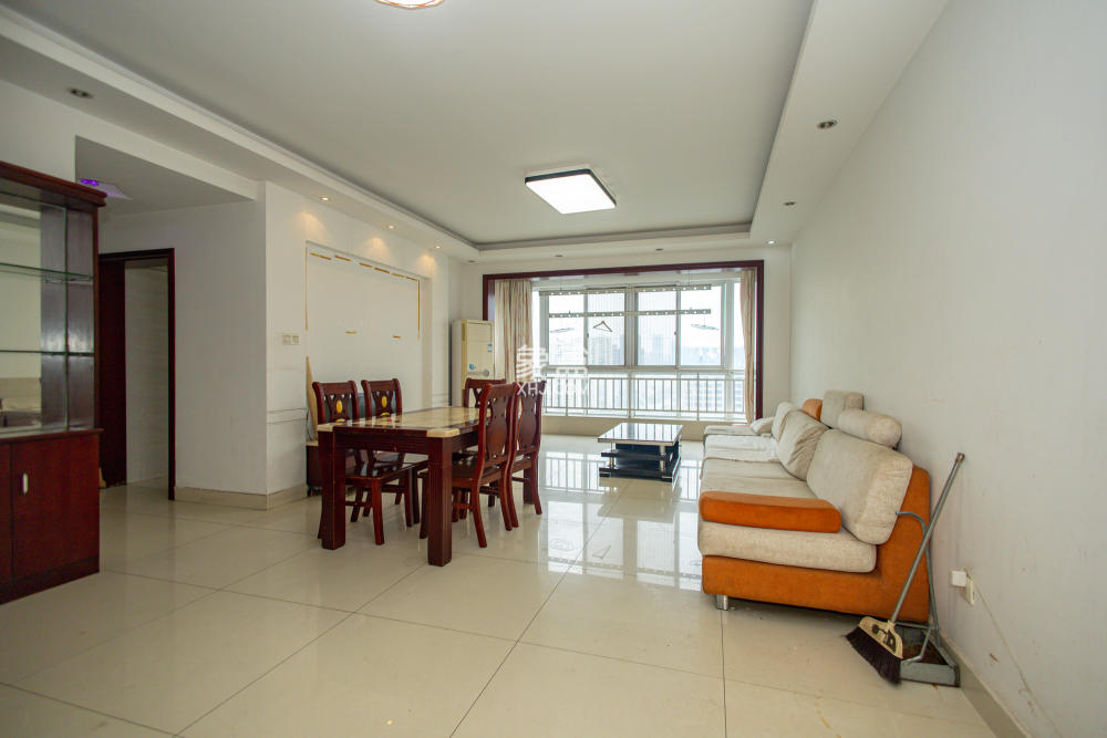 时代星城  3室2厅1卫    66.8万