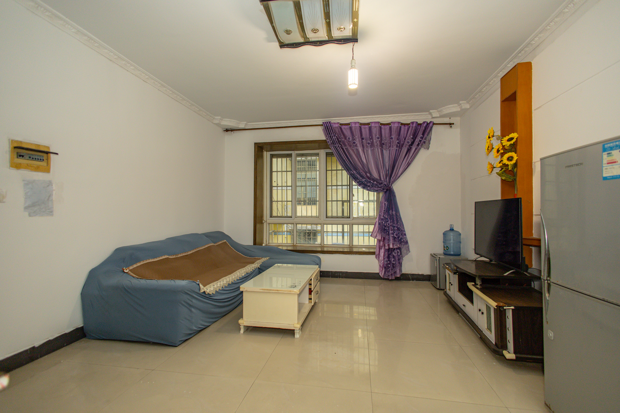 领秀星城(领秀新城) 2室2厅1卫 50.0万 领秀星城(领秀新城) 2室2厅1卫 50.0万客厅