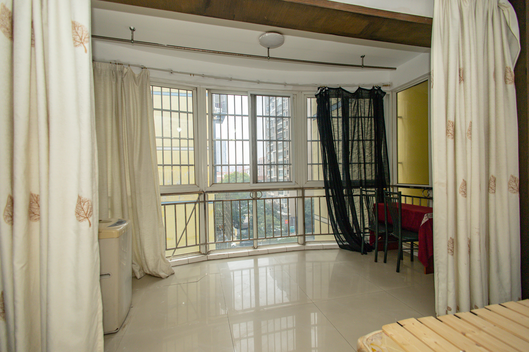 领秀星城(领秀新城) 2室2厅1卫 50.0万 领秀星城(领秀新城) 2室2厅1卫 50.0万阳台