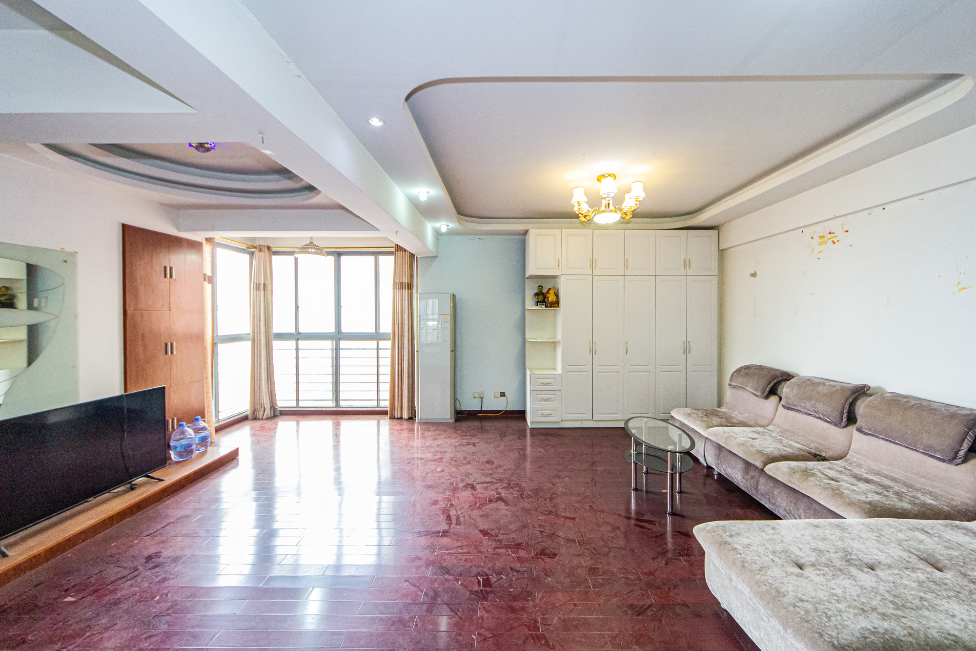 滨江君悦香邸 2室2厅1卫 73.0万 滨江君悦香邸 2室2厅1卫 73.0万客厅