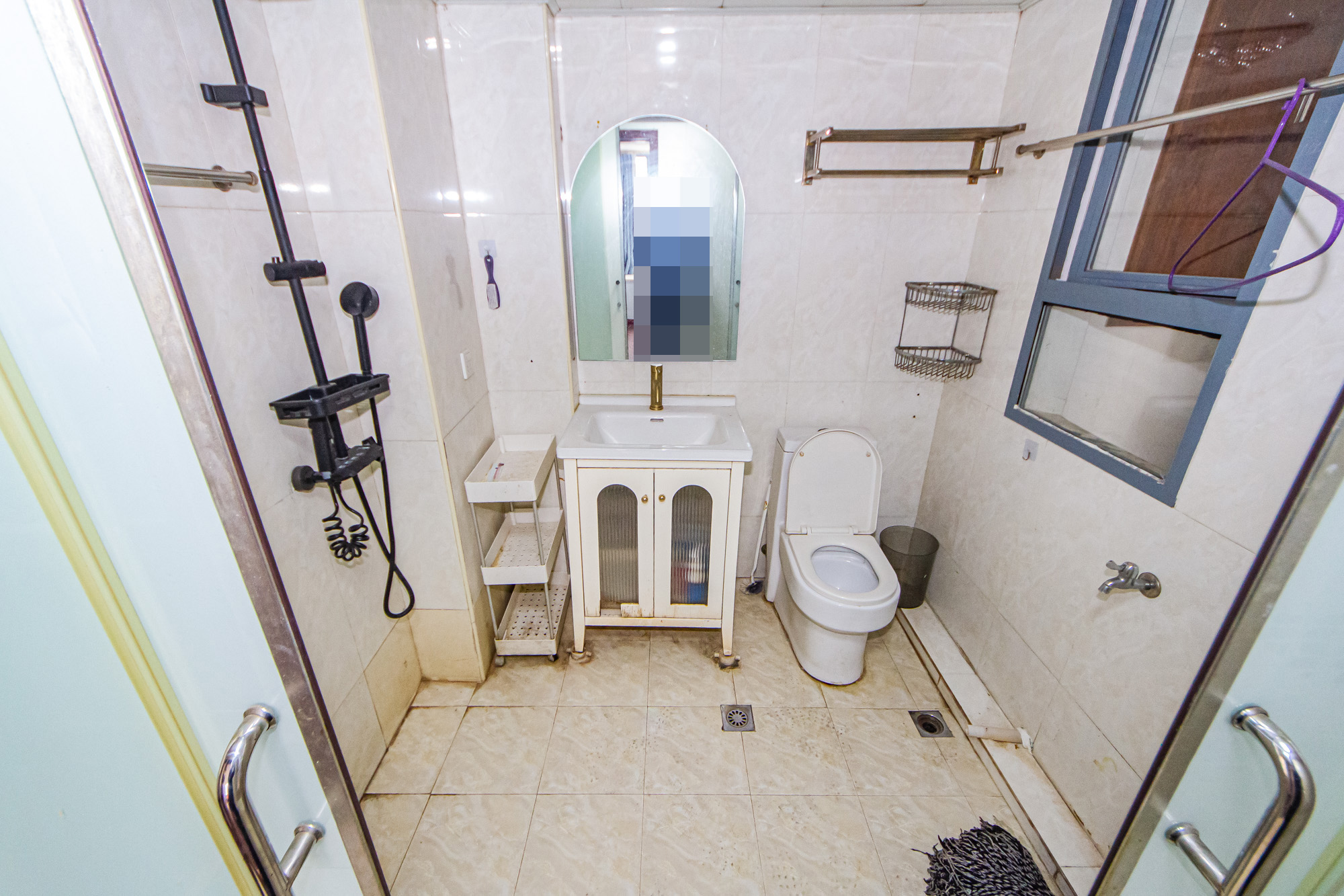 滨江君悦香邸 2室2厅1卫 73.0万 滨江君悦香邸 2室2厅1卫 73.0万卫生间