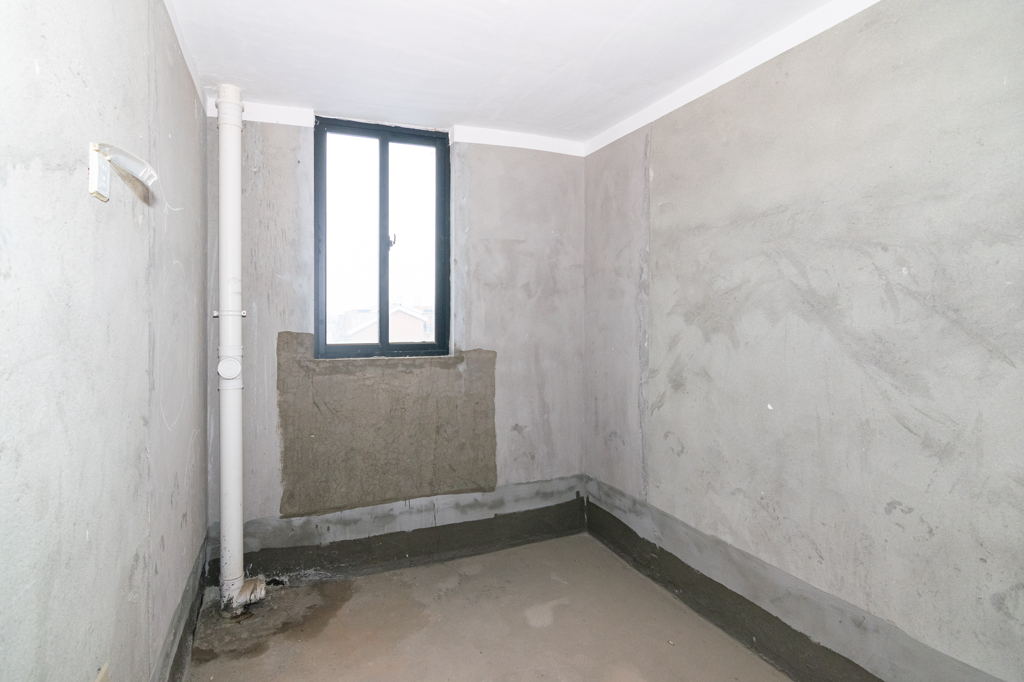 丽景华庭 3室1厅1卫 75.0万 丽景华庭 3室1厅1卫 75.0万卫生间