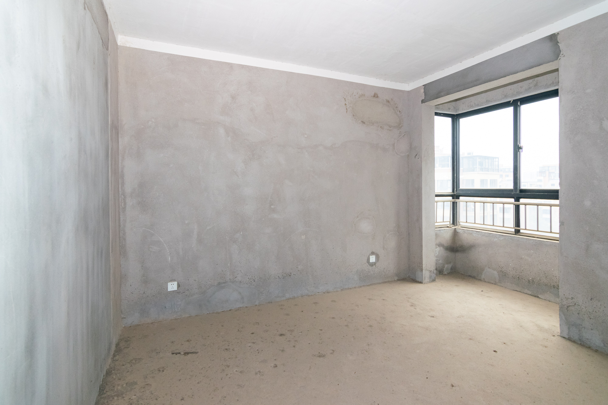 丽景华庭 3室1厅1卫 75.0万 丽景华庭 3室1厅1卫 75.0万卧室