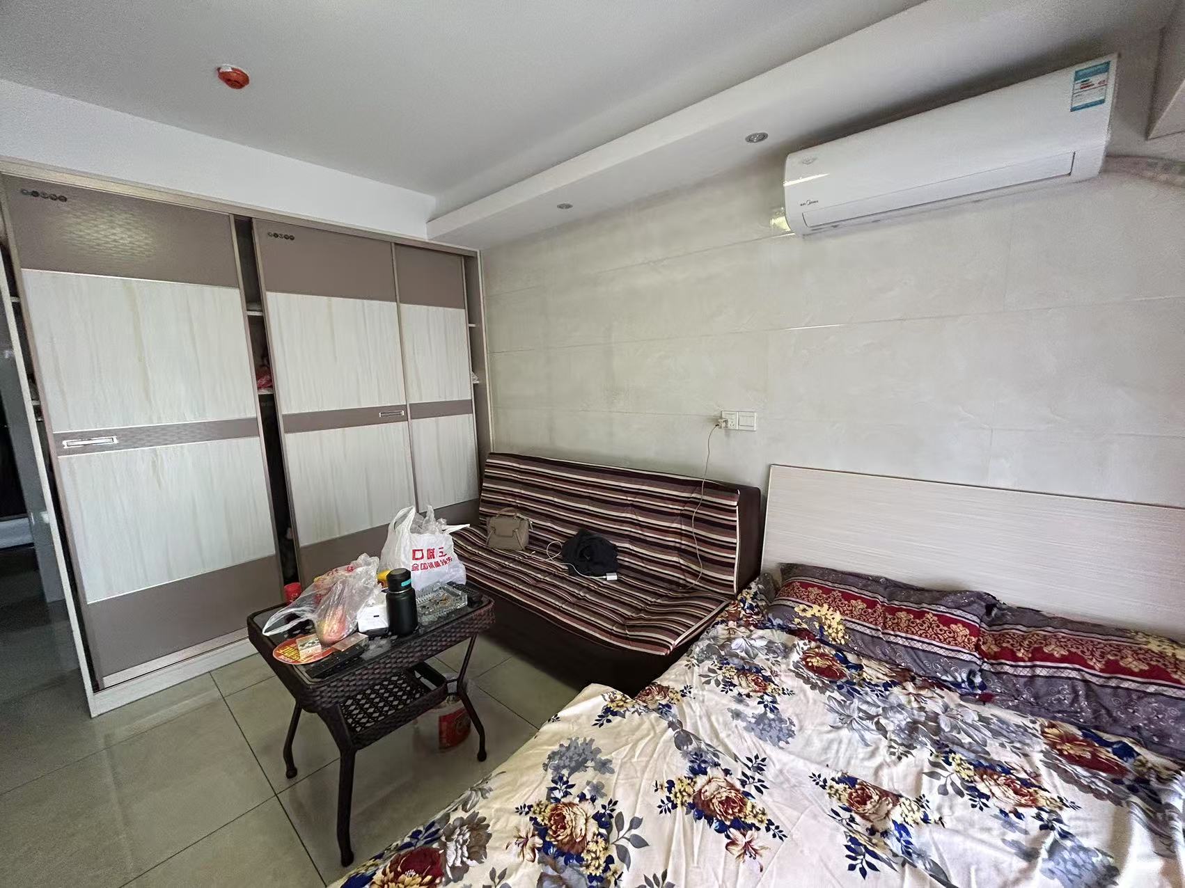 美的城三期 1室1厅1卫 18.0万 美的城三期 1室1厅1卫 18.0万室内图