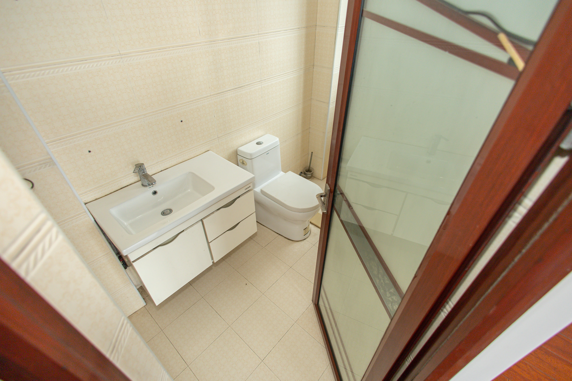 星电恬园  3室2厅2卫    105.0万 星电恬园  3室2厅2卫    105.0万卫生间