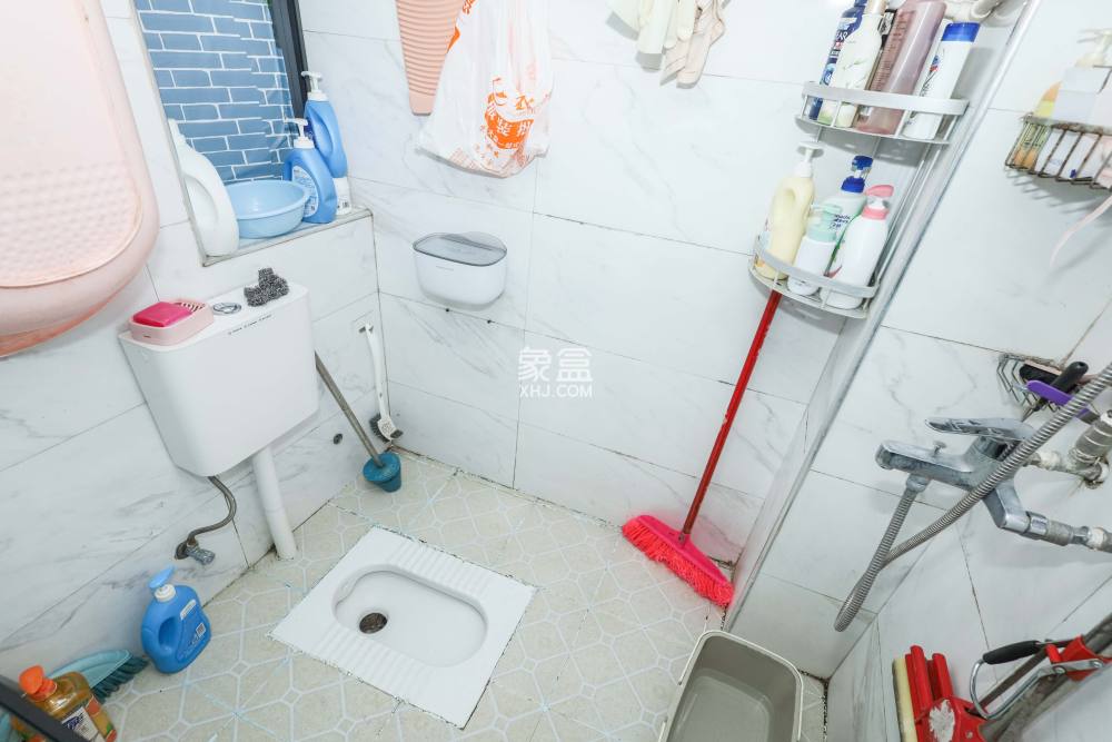 保利麓谷林語C區(qū)  3室2廳1衛(wèi)   102.00萬