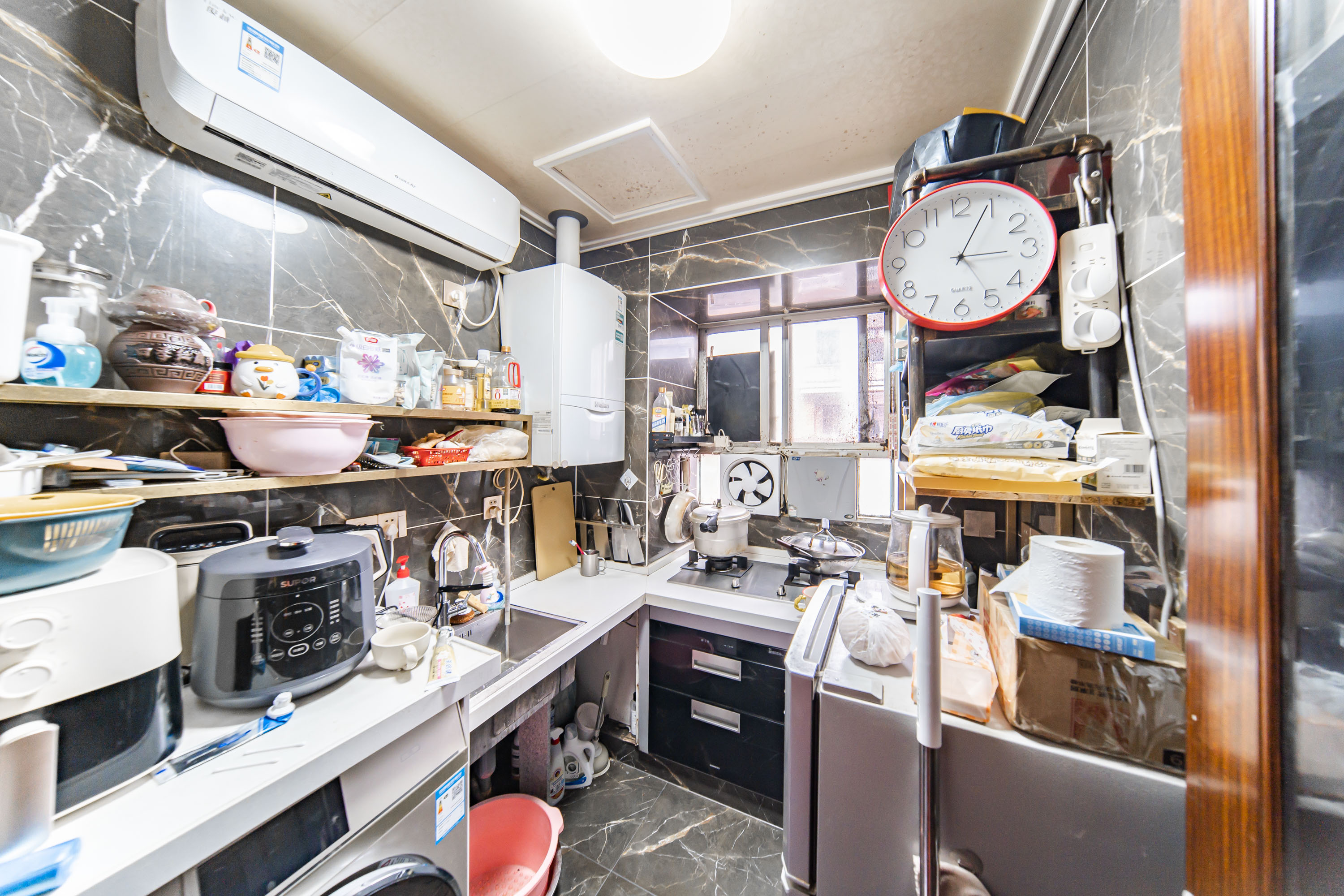湖南艺术职业学院南院  2室1厅1卫   65.00万厨房