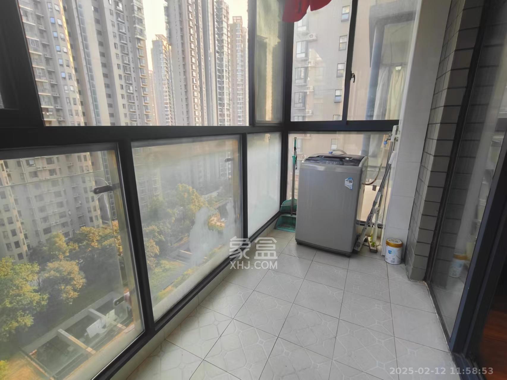 湘江世纪城映江苑 2室2厅1卫 1800.0元/月 湘江世纪城映江苑 2室2厅1卫 1800.0元/月室内图