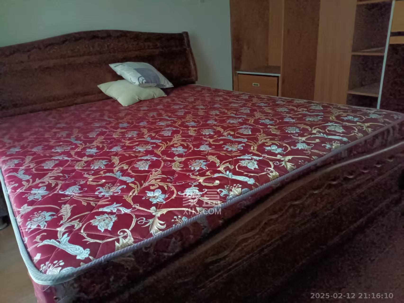 中南汽车世界 2室1厅1卫 1100.0元/月 中南汽车世界 2室1厅1卫 1100.0元/月室内图