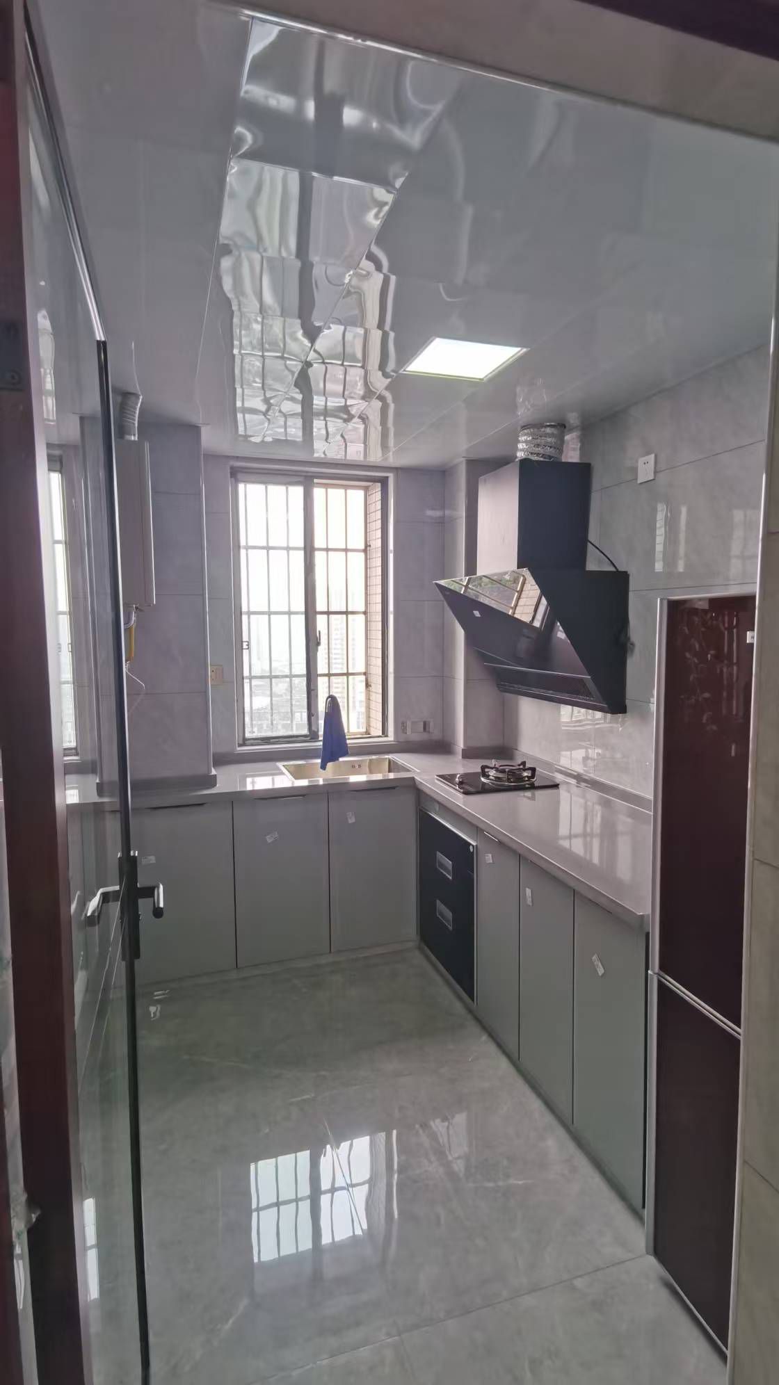 长和广场 3室1厅1卫 1800.0元/月 长和广场 3室1厅1卫 1800.0元/月室内图