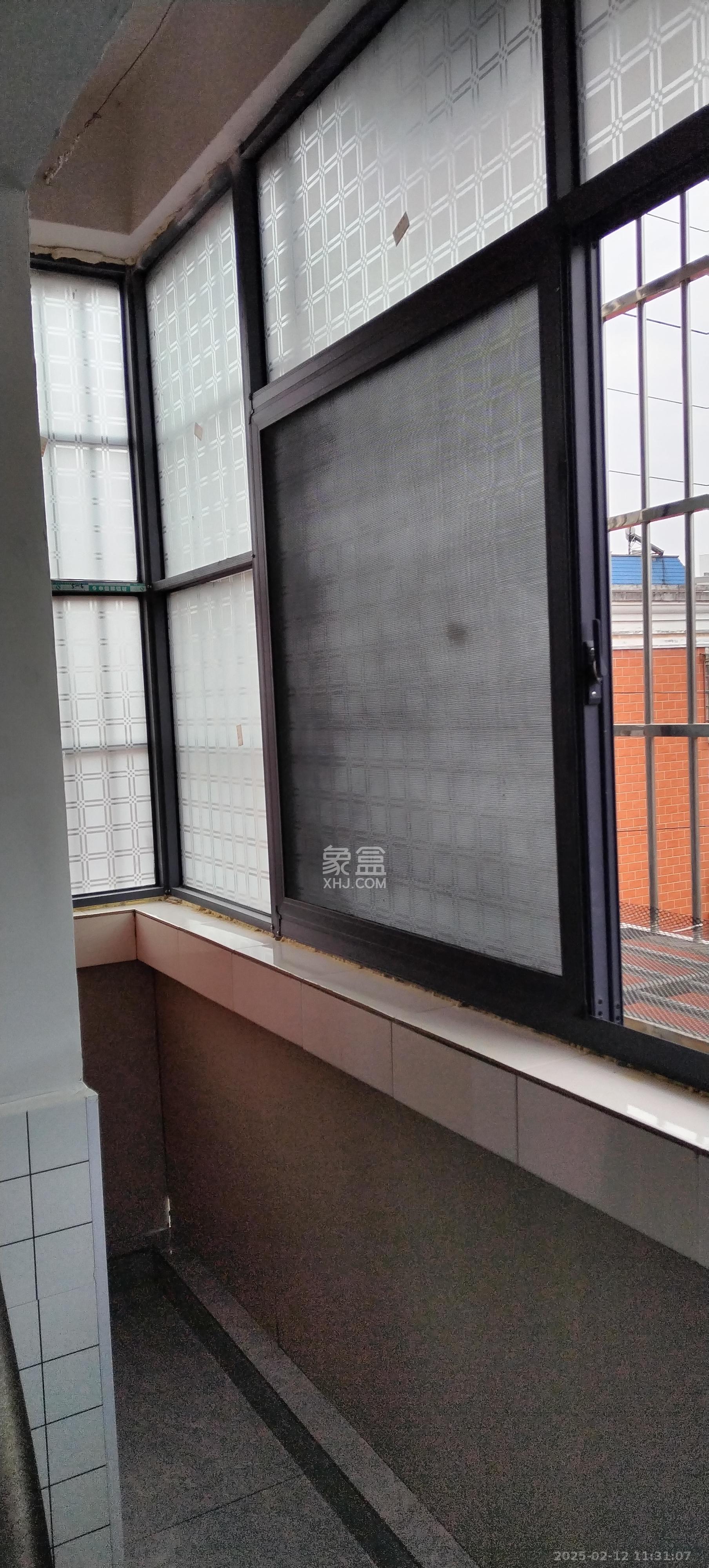 红星建材交易大市场  1室1厅1卫   1200.00元/月室内图