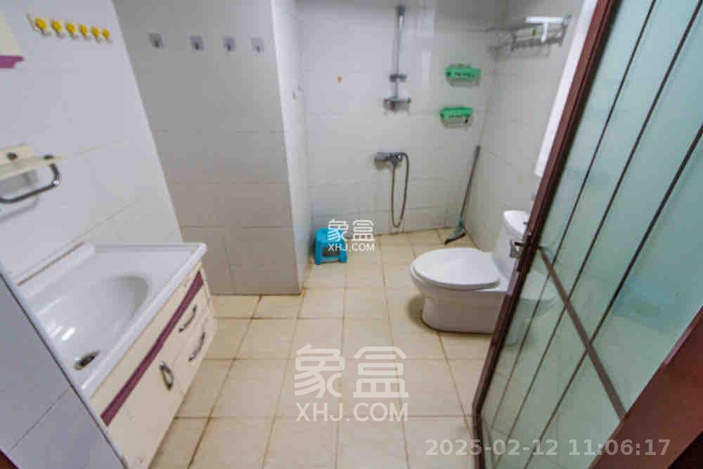 北辰三角洲D3区  3室2厅2卫   3800.00元/月室内图