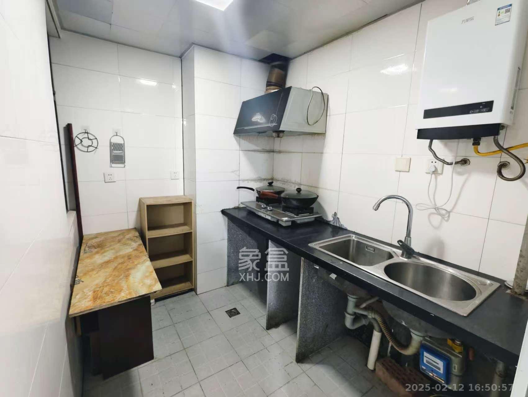 优山美地 2室1厅1卫 2000.0元/月 优山美地 2室1厅1卫 2000.0元/月室内图