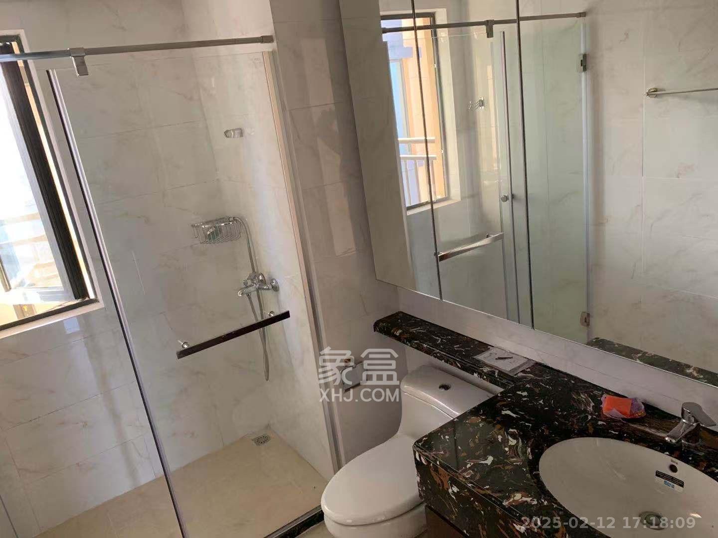 恒大御景半岛锦绣苑  3室2厅2卫   3700.00元/月室内图