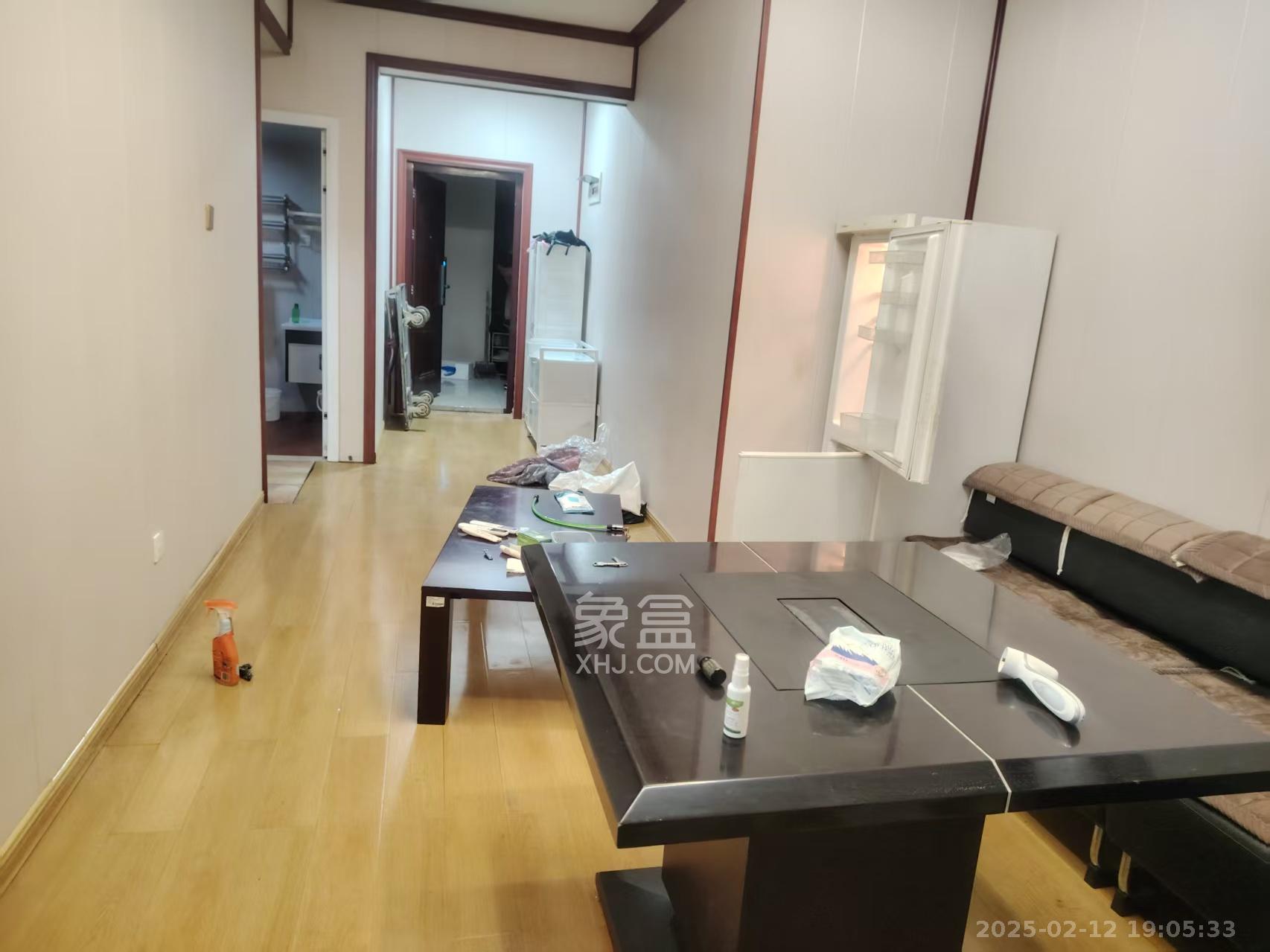 韭菜园嘉苑  2室1厅1卫   3300.00元/月室内图