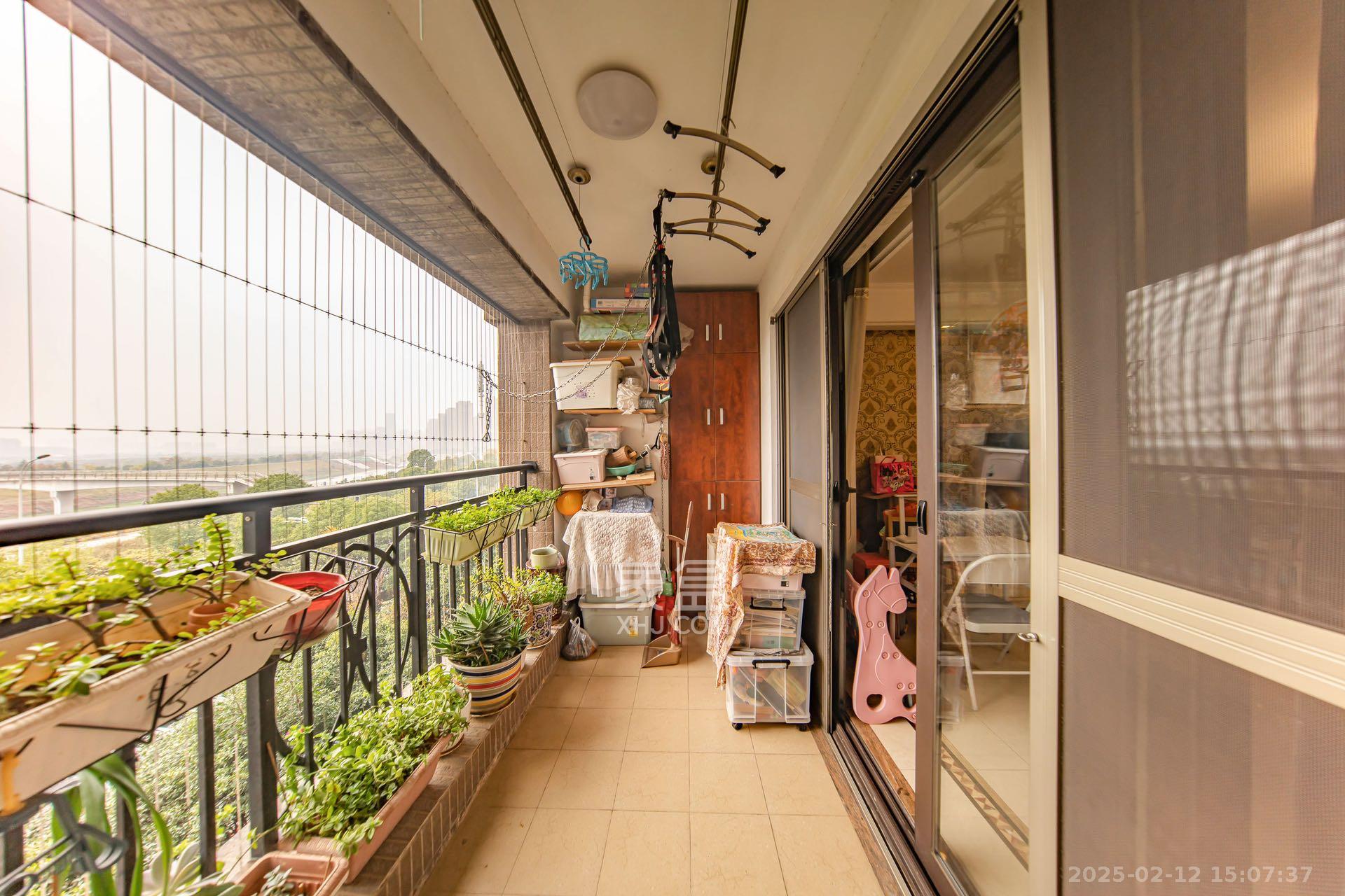 中海国际一期  4室2厅2卫    3000.0元/月 中海国际一期  4室2厅2卫    3000.0元/月室内图