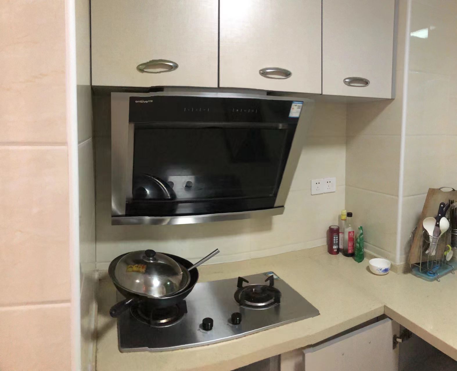 紫御华府 3室2厅1卫 2000.0元/月 紫御华府 3室2厅1卫 2000.0元/月室内图