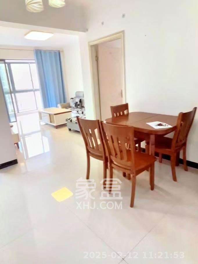 鑫远御文台二期  2室1厅1卫   2000.00元/月室内图