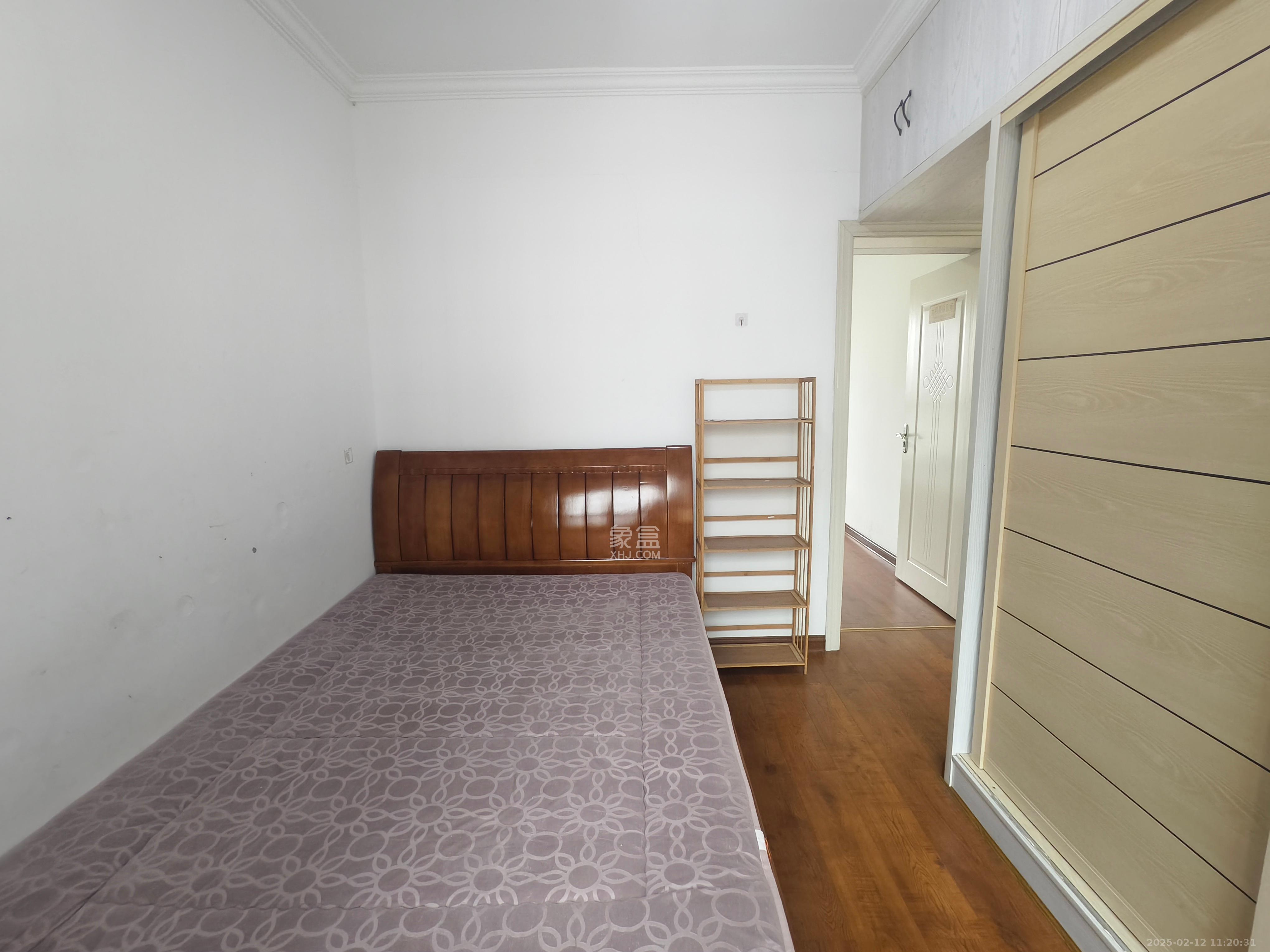 海德公园 4室2厅1卫 1900.0元/月 海德公园 4室2厅1卫 1900.0元/月室内图