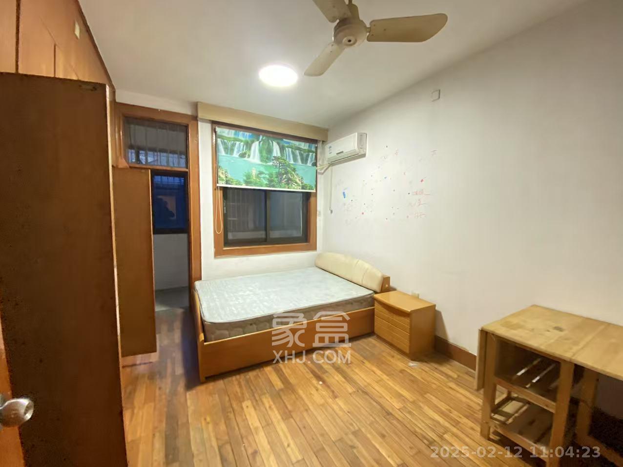 林业厅宿舍 3室2厅1卫 1600.0元/月 林业厅宿舍 3室2厅1卫 1600.0元/月室内图