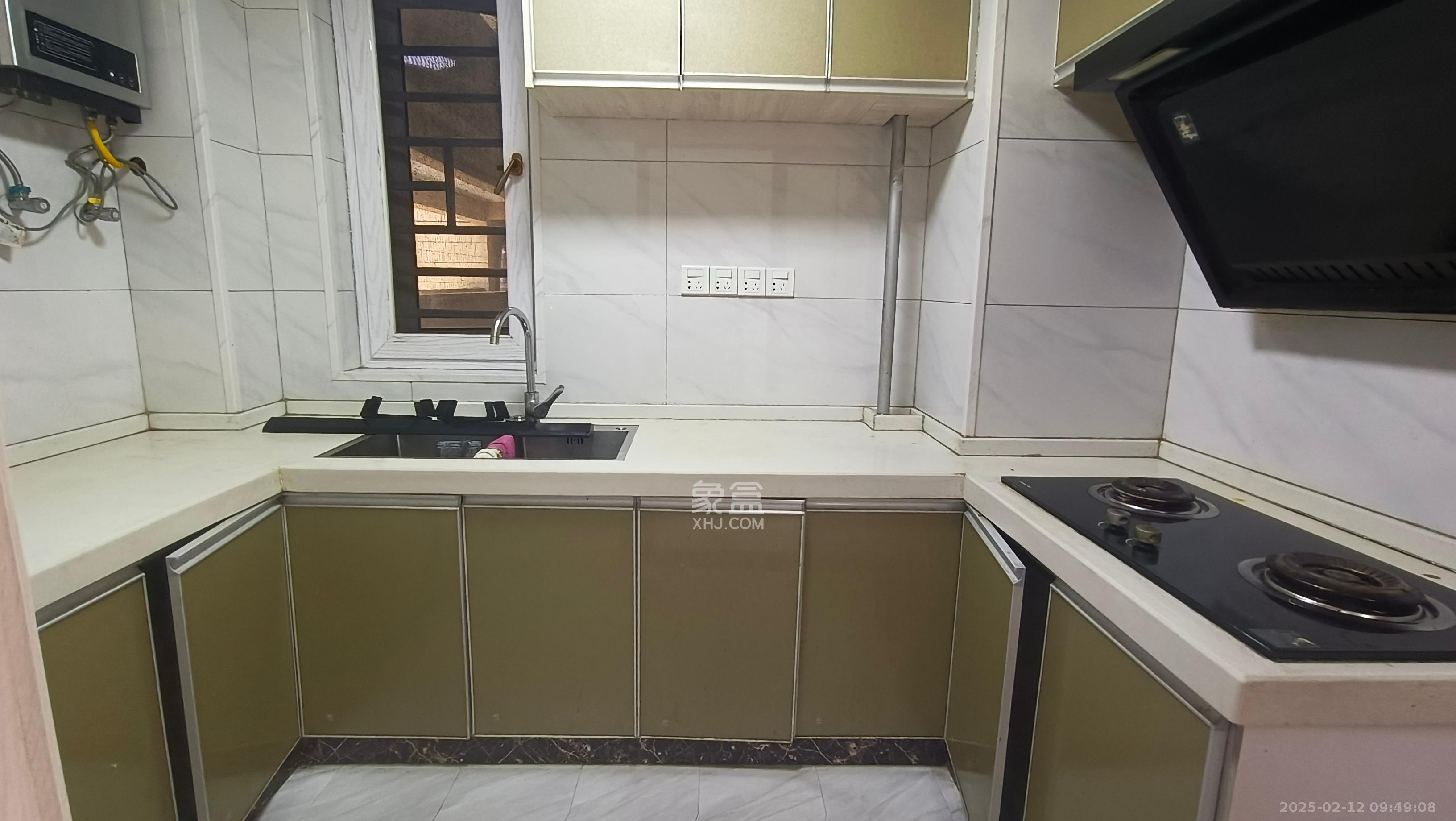 奥克斯缔壹城 3室2厅1卫 2400.0元/月 奥克斯缔壹城 3室2厅1卫 2400.0元/月室内图