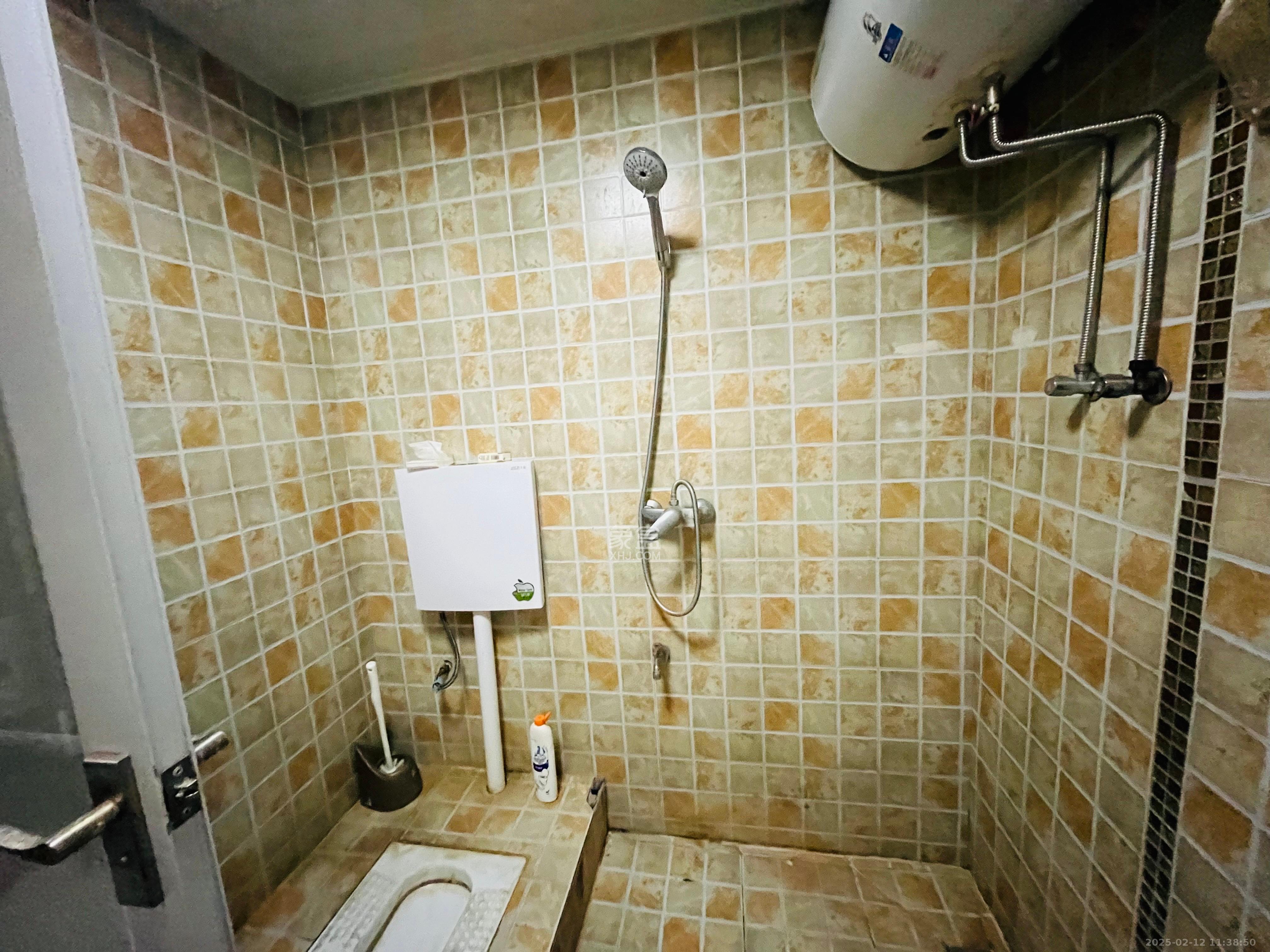 钰龙天下二期(钰龙佳园)  1室1厅1卫    1200.0元/月 钰龙天下二期(钰龙佳园)  1室1厅1卫    1200.0元/月室内图