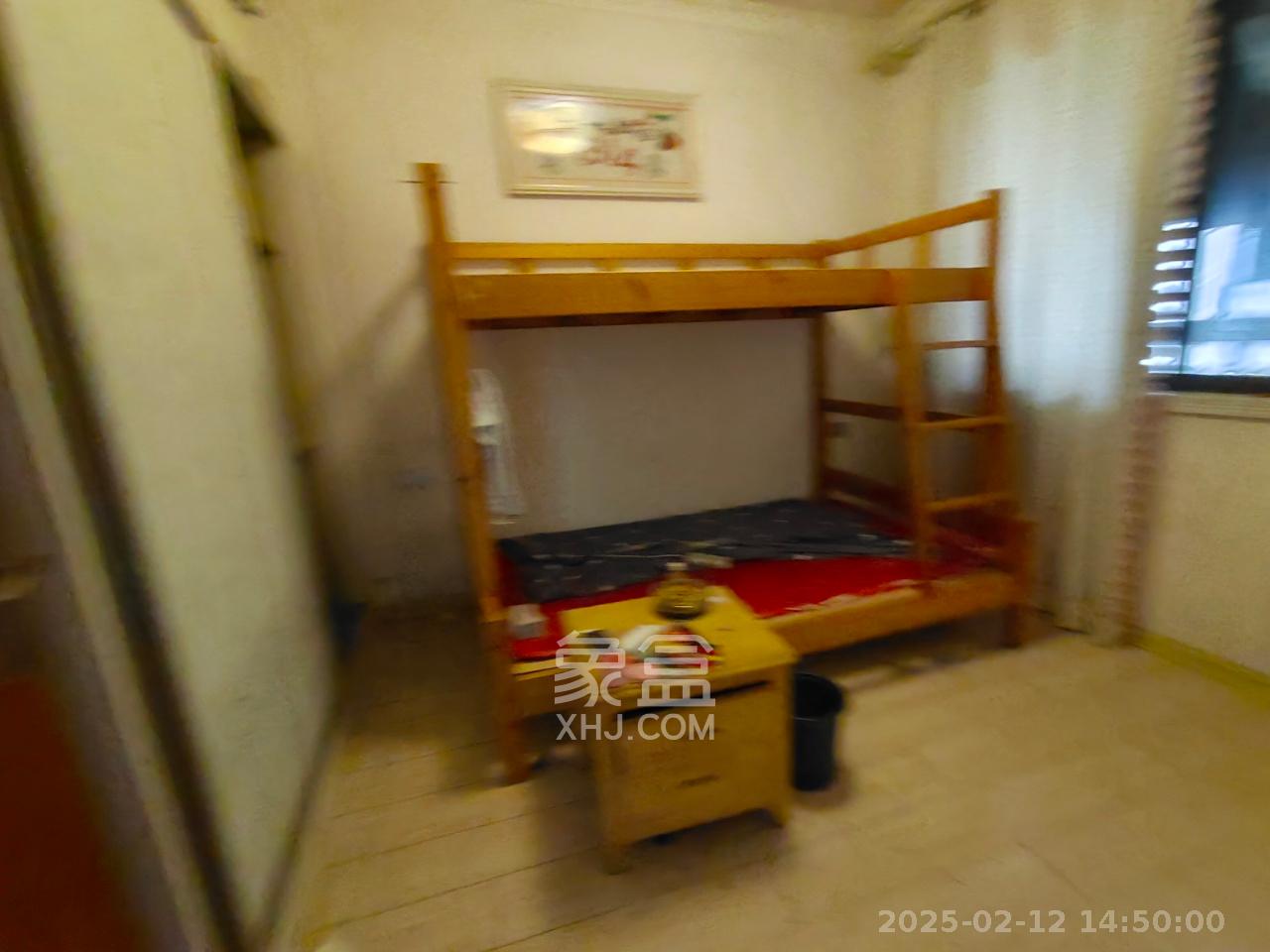 旭辉华庭  3室2厅2卫   2000.00元/月室内图
