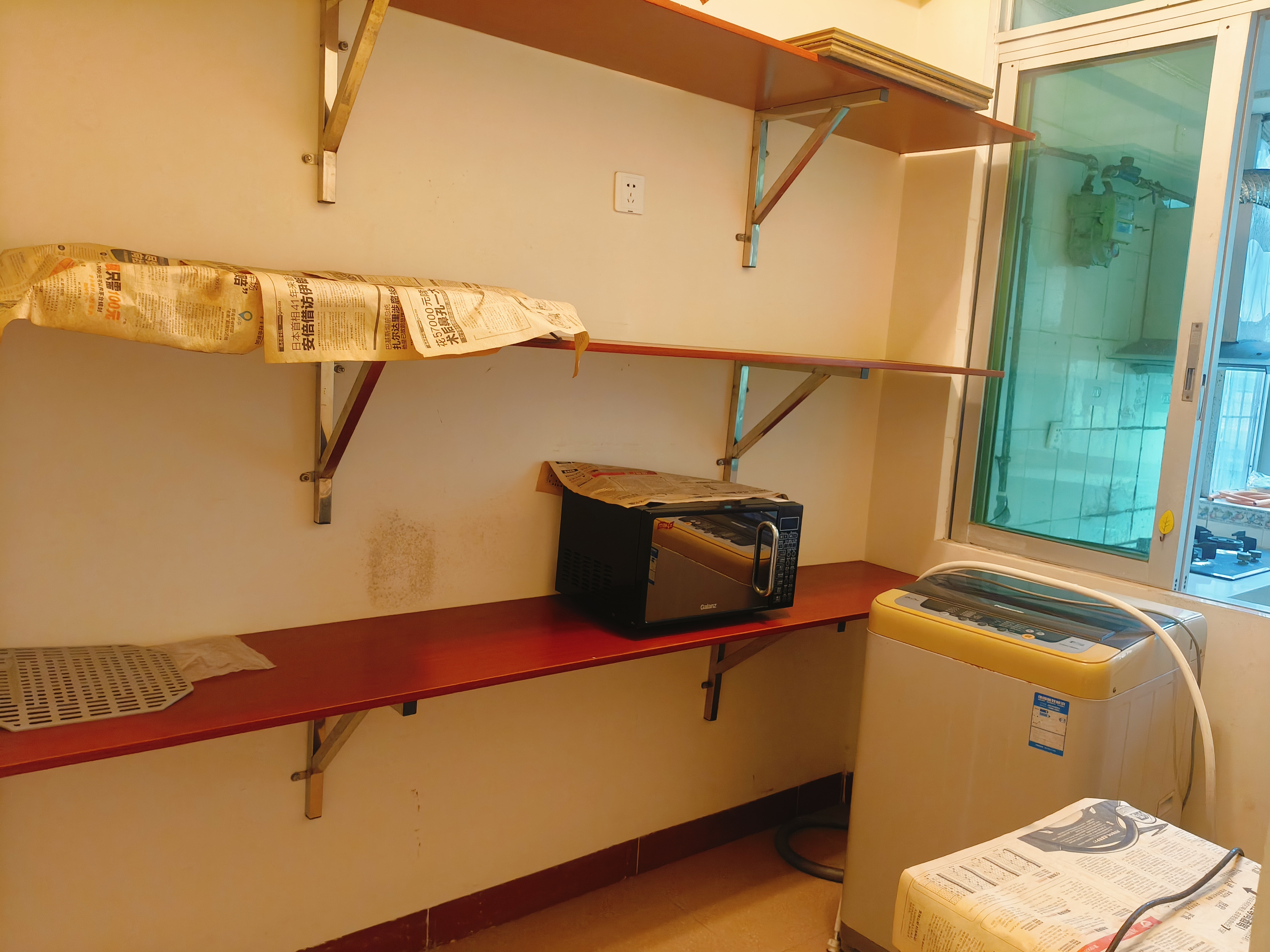 工人疗养院 3室2厅2卫 2300.0元/月 工人疗养院 3室2厅2卫 2300.0元/月室内图