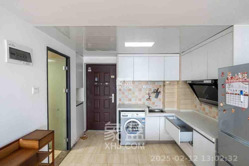 融科东南海 1室1厅1卫 1800.0元/月 融科东南海 1室1厅1卫 1800.0元/月室内图