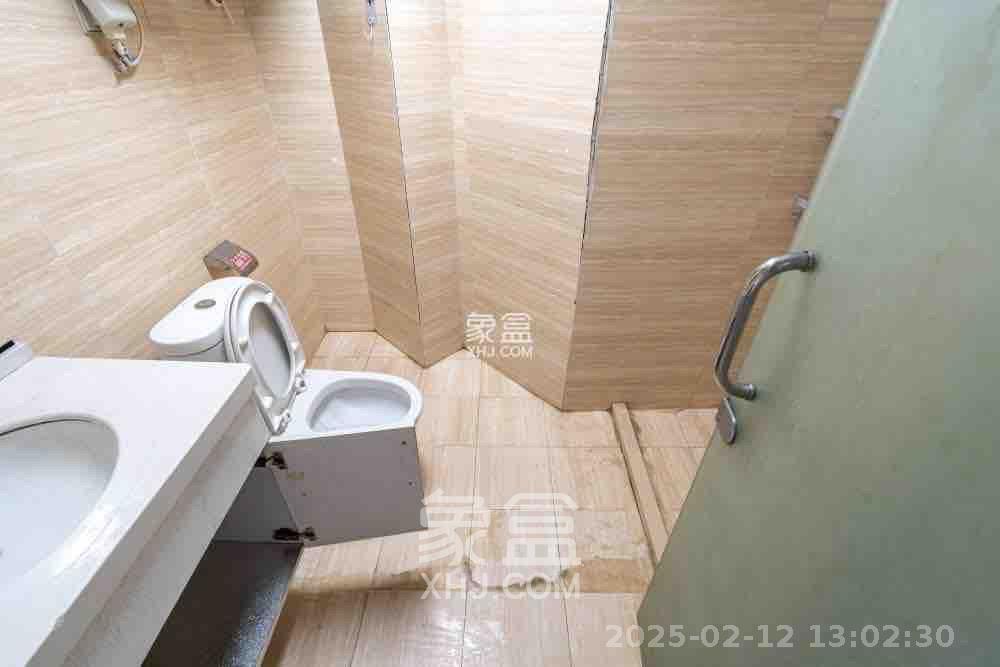 融科东南海 1室1厅1卫 1800.0元/月 融科东南海 1室1厅1卫 1800.0元/月室内图