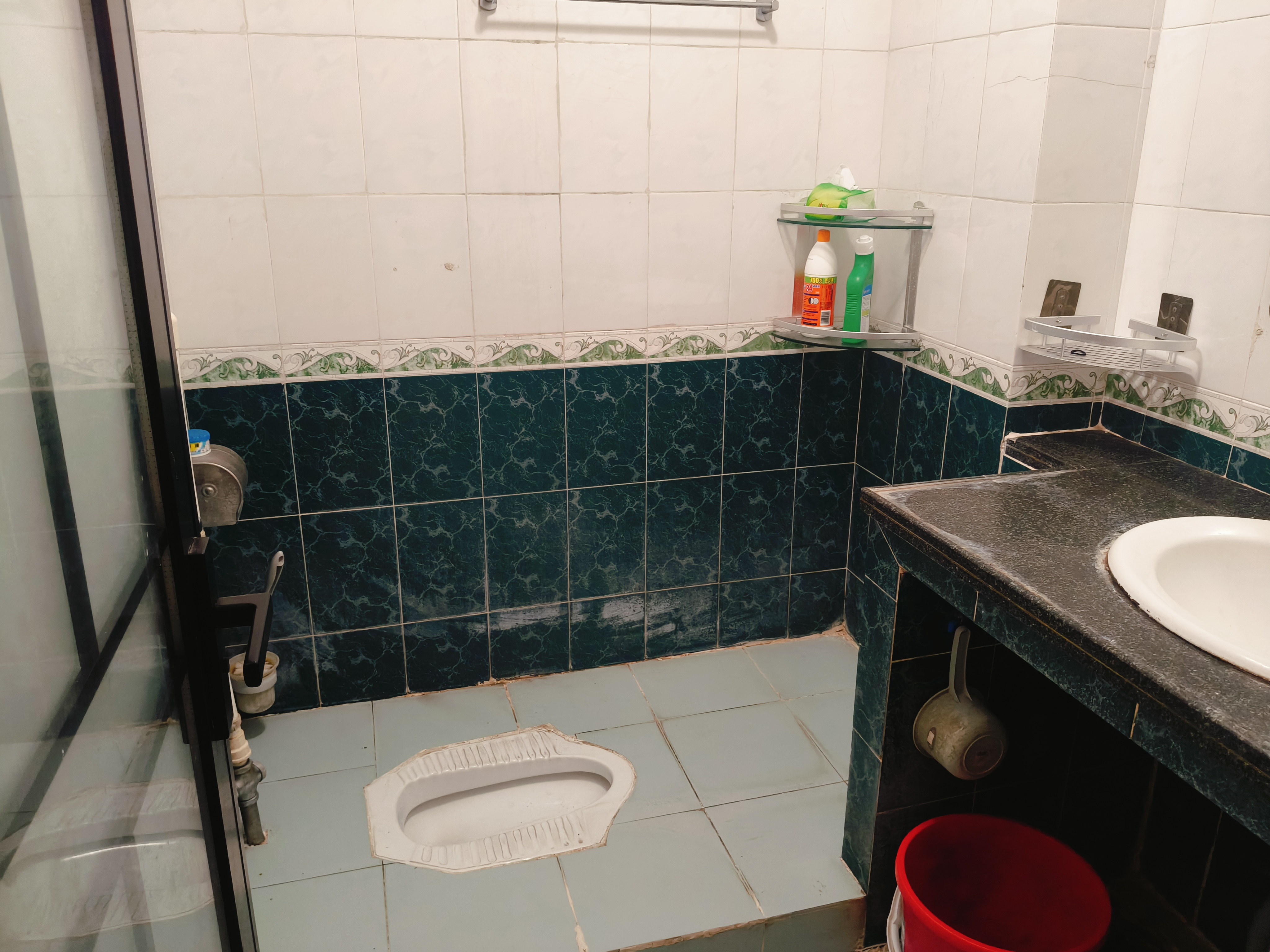 工人疗养院 3室2厅2卫 2300.0元/月 工人疗养院 3室2厅2卫 2300.0元/月室内图