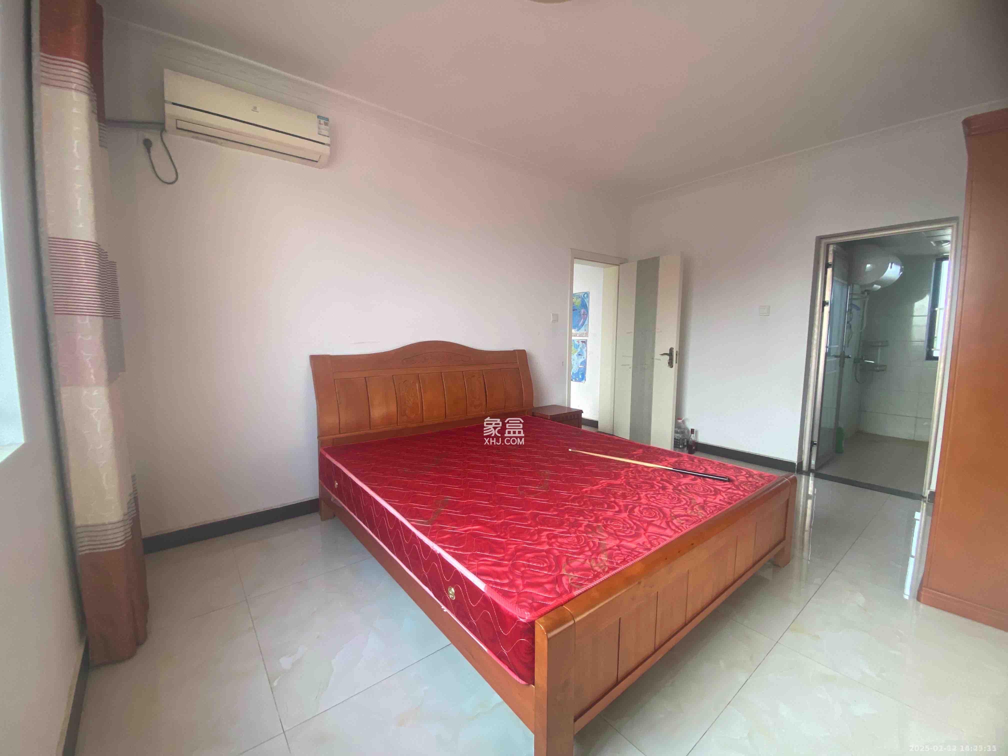 华润置地广场一期 3室1厅1卫 2150.0元/月 华润置地广场一期 3室1厅1卫 2150.0元/月室内图