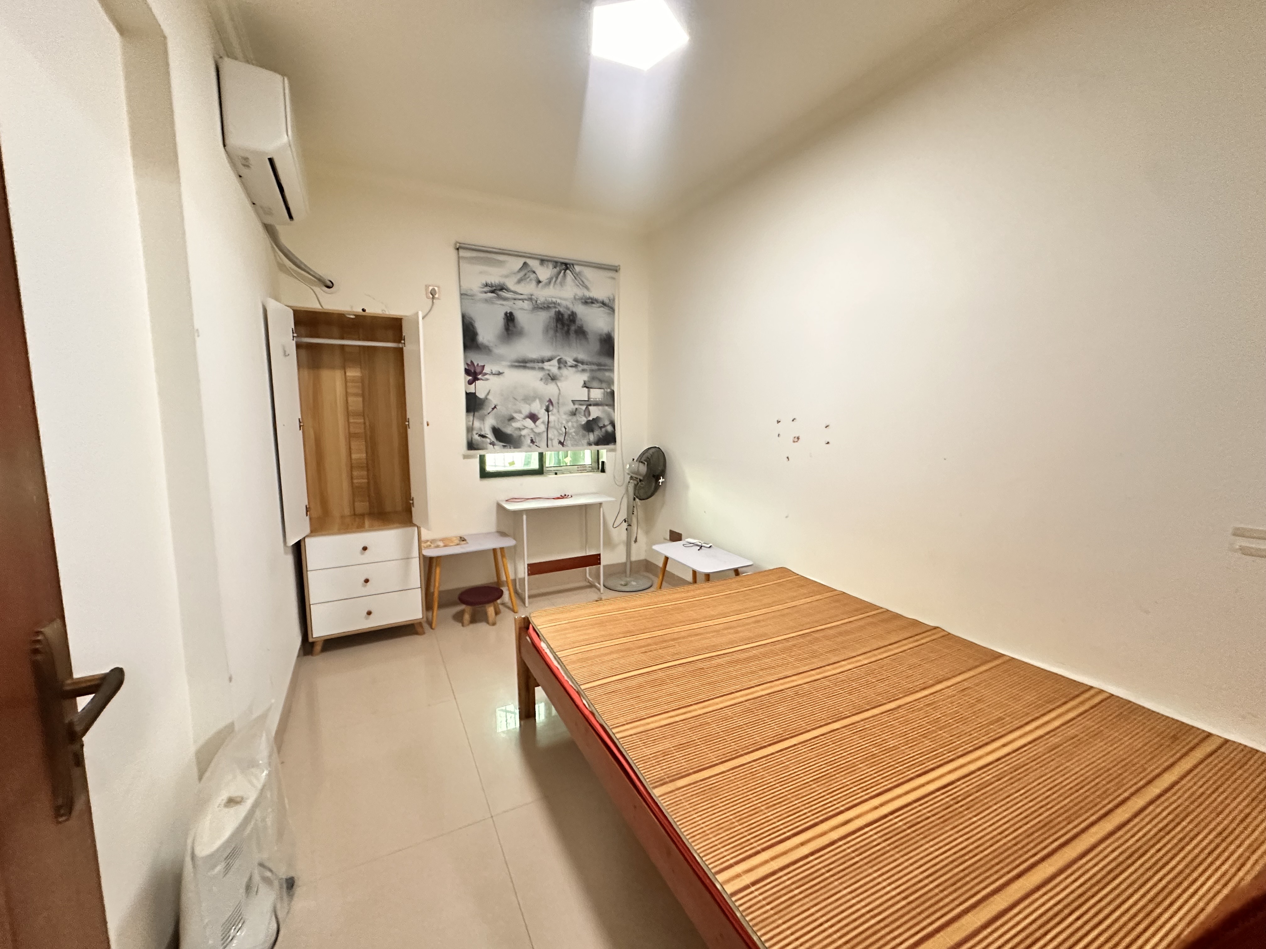 世纪华城 3室2厅1卫 1600.0元/月 世纪华城 3室2厅1卫 1600.0元/月室内图