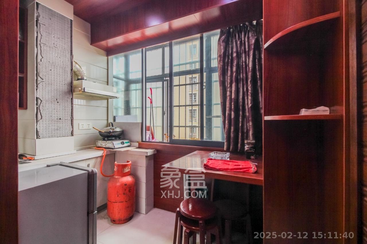 佐佑大厦 1室1厅1卫 900.0元/月 佐佑大厦 1室1厅1卫 900.0元/月室内图