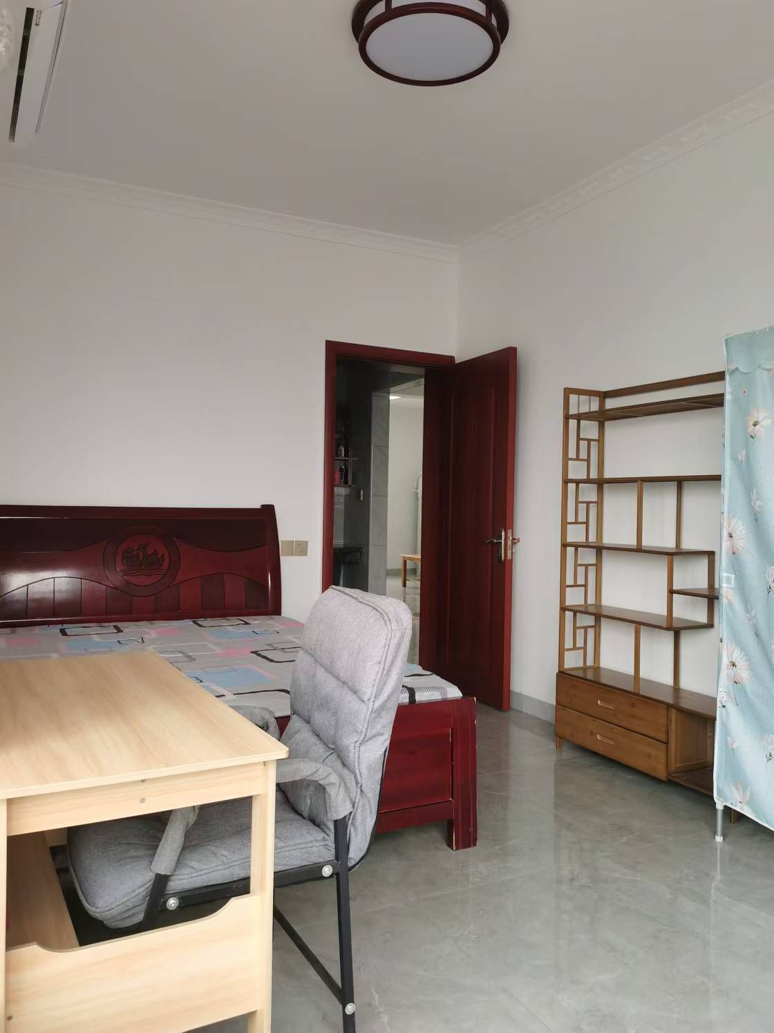 长和广场 3室1厅1卫 1800.0元/月 长和广场 3室1厅1卫 1800.0元/月室内图