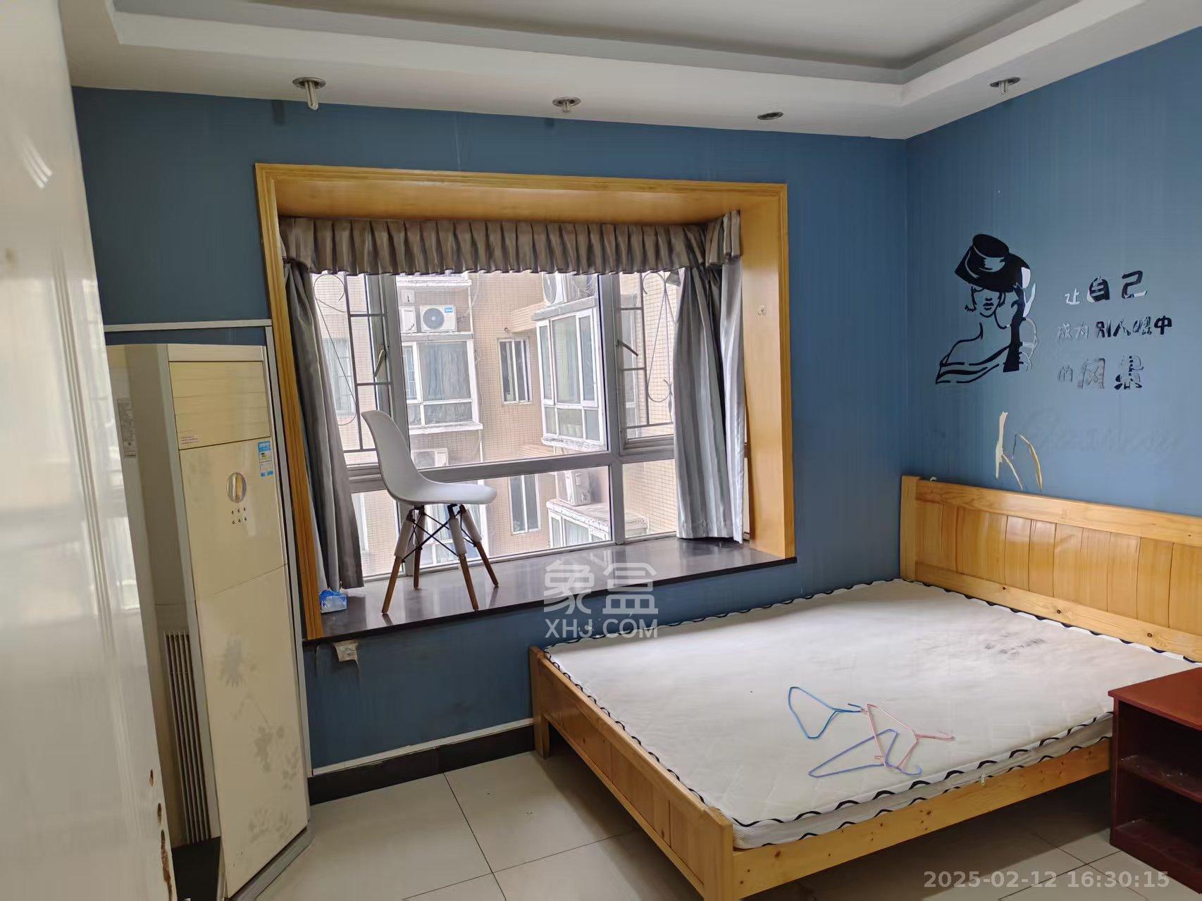 芙蓉上河图 5室2厅1卫 2500.0元/月 芙蓉上河图 5室2厅1卫 2500.0元/月室内图