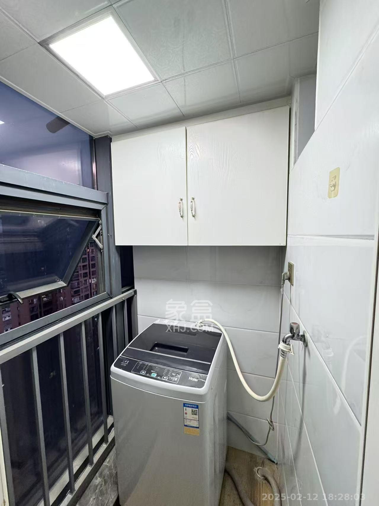 第六都（陆都小区）  1室1厅1卫   1700.00元/月室内图