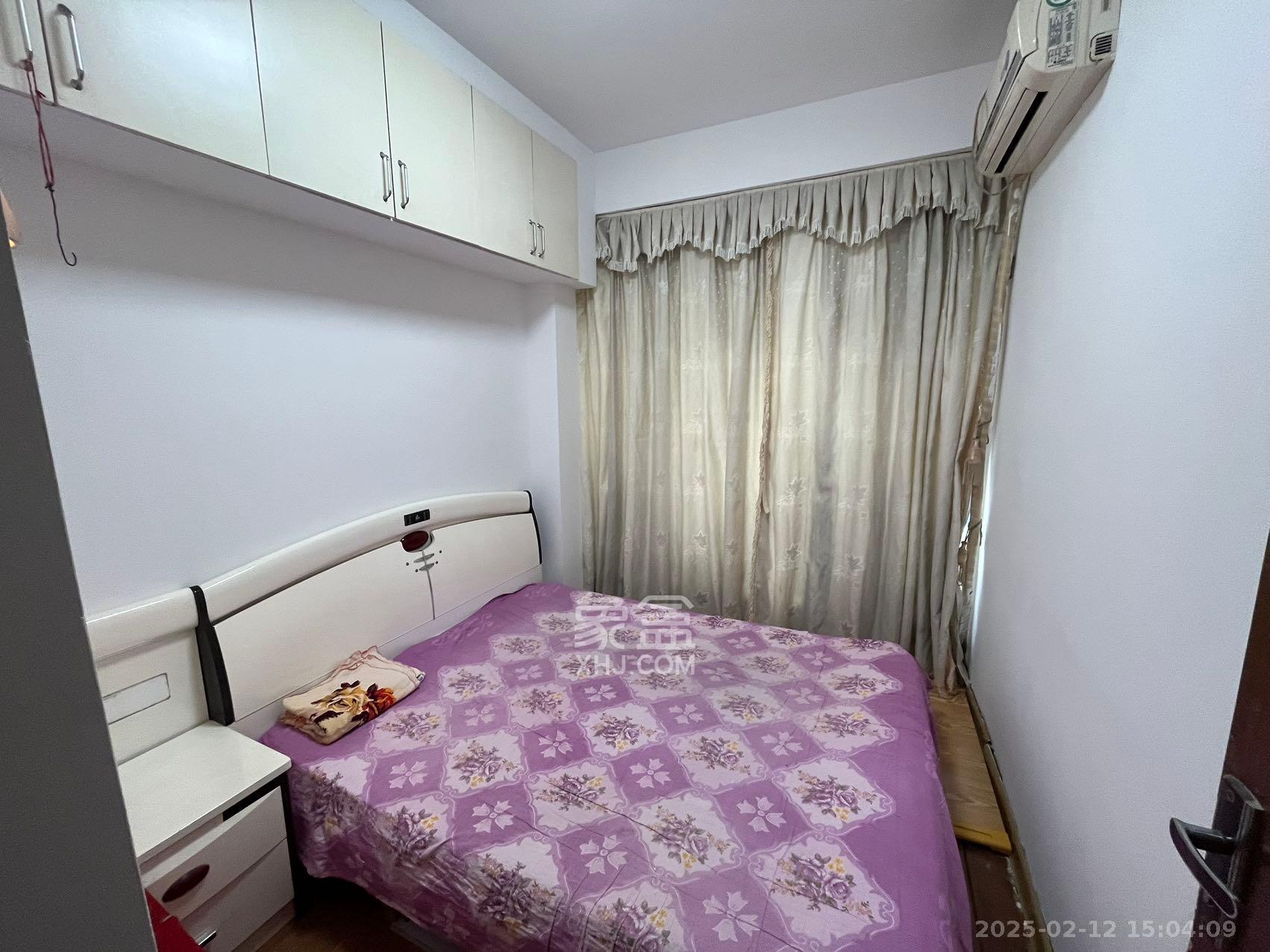 美林景园 4室2厅2卫 2700.0元/月 美林景园 4室2厅2卫 2700.0元/月室内图