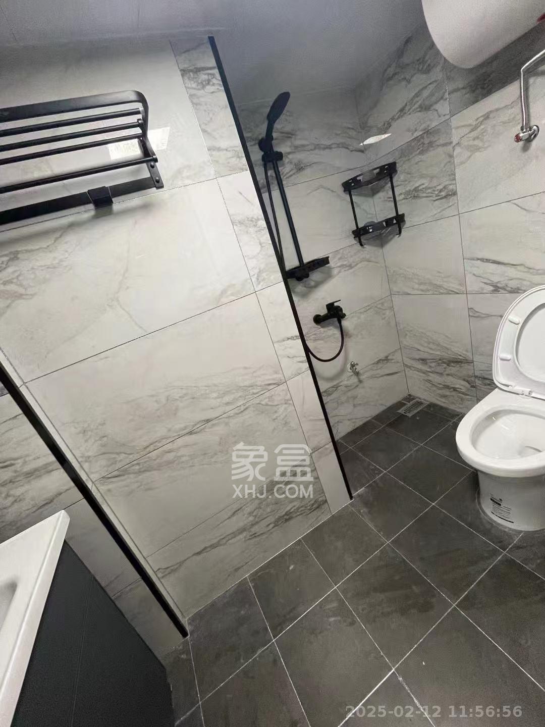 荣盛花语书苑 2室1厅1卫 2600.0元/月 荣盛花语书苑 2室1厅1卫 2600.0元/月室内图