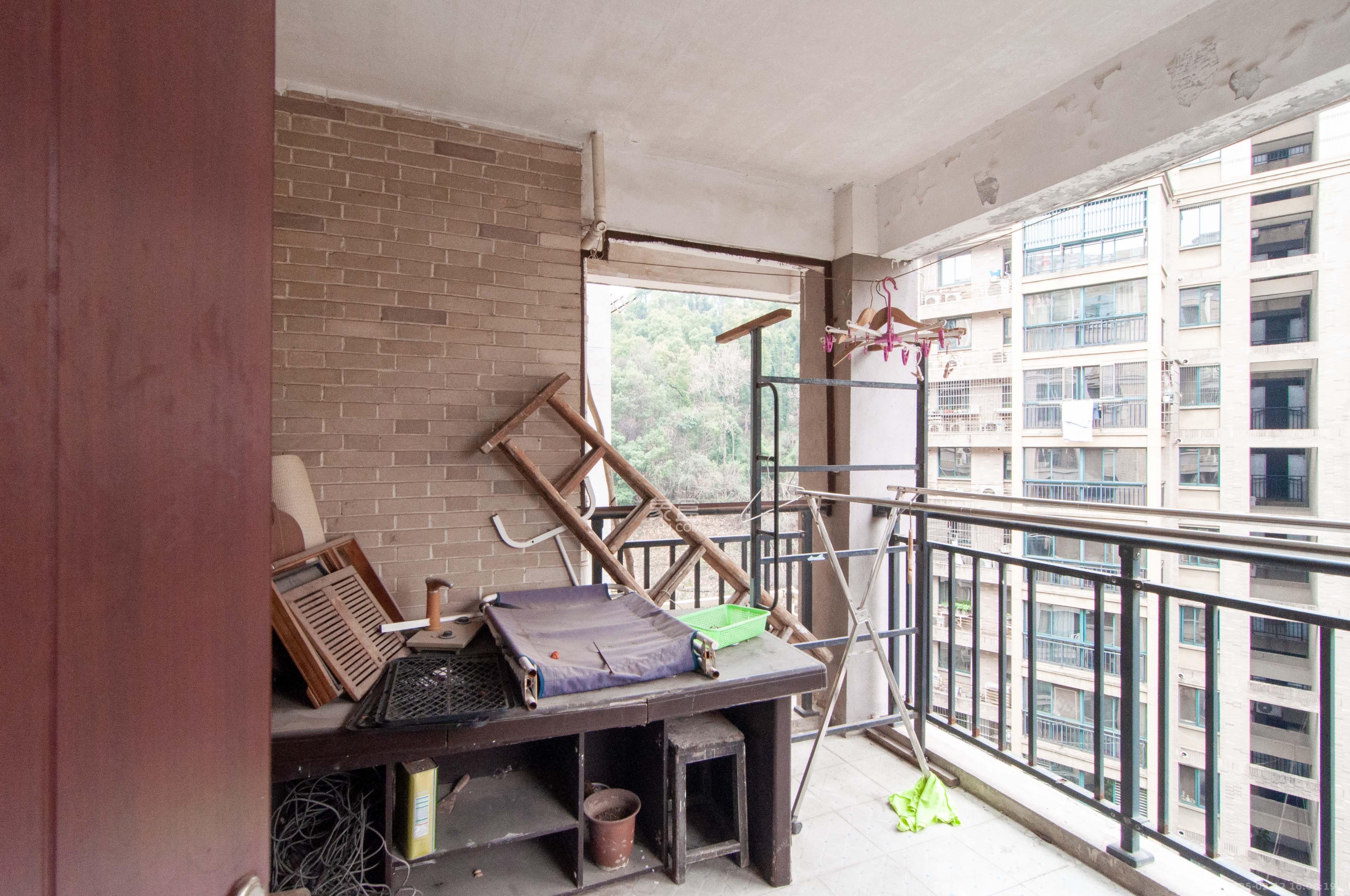 共和世家 1室1厅1卫 2900.0元/月 共和世家 1室1厅1卫 2900.0元/月室内图