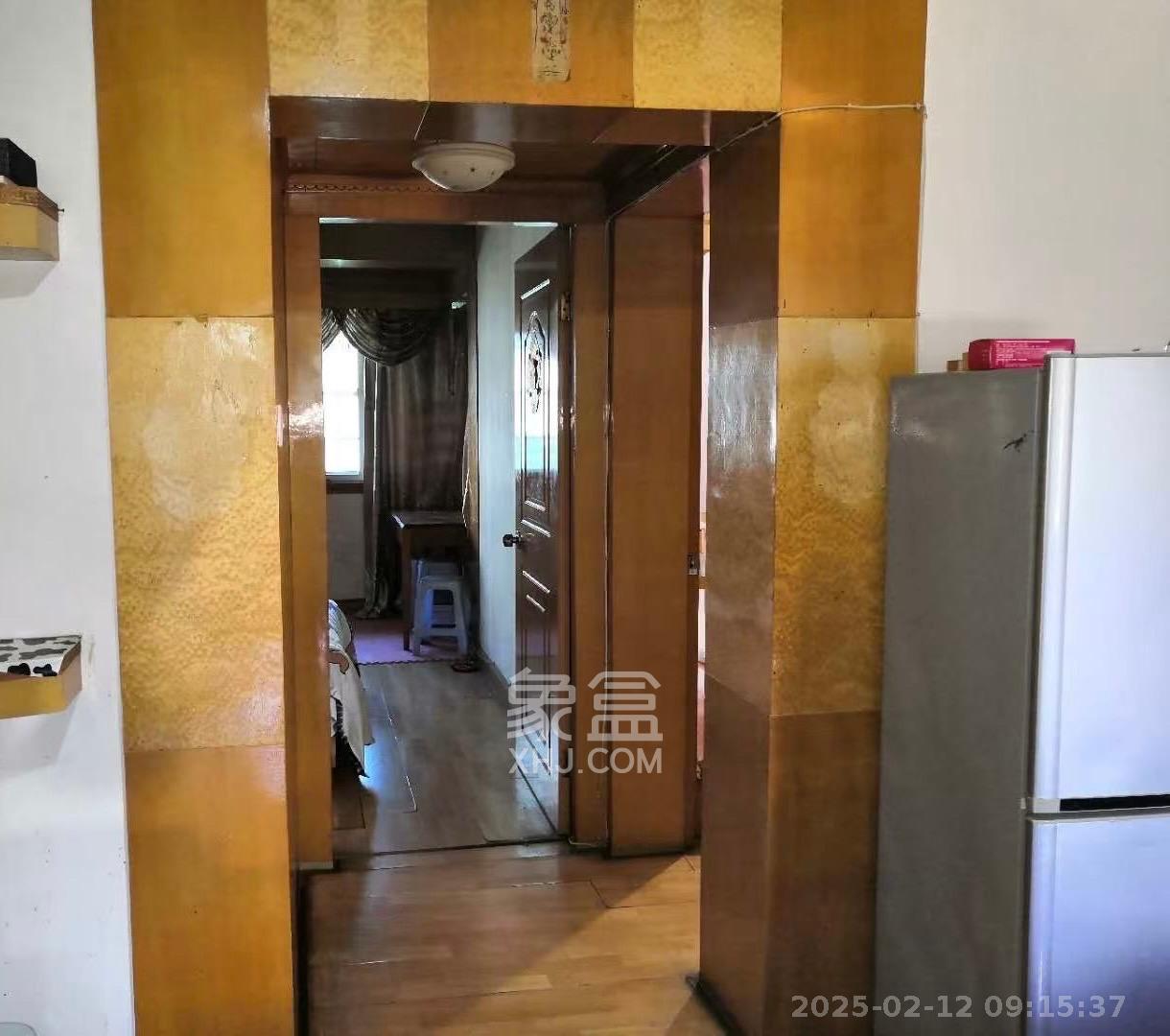 涂家冲社区(涂新小区、农商银行宿舍) 2室1厅1卫 1400.0元/月 涂家冲社区(涂新小区、农商银行宿舍) 2室1厅1卫 1400.0元/月室内图