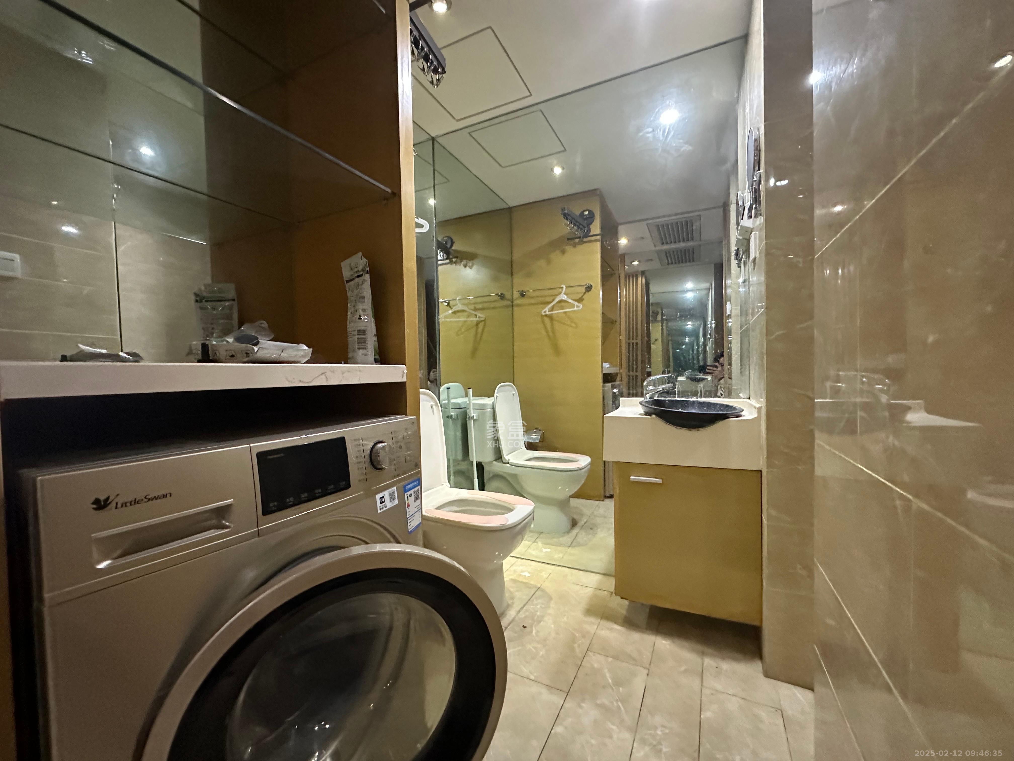 泊富公寓（泊富国际广场）  1室0厅1卫    1800.0元/月室内图