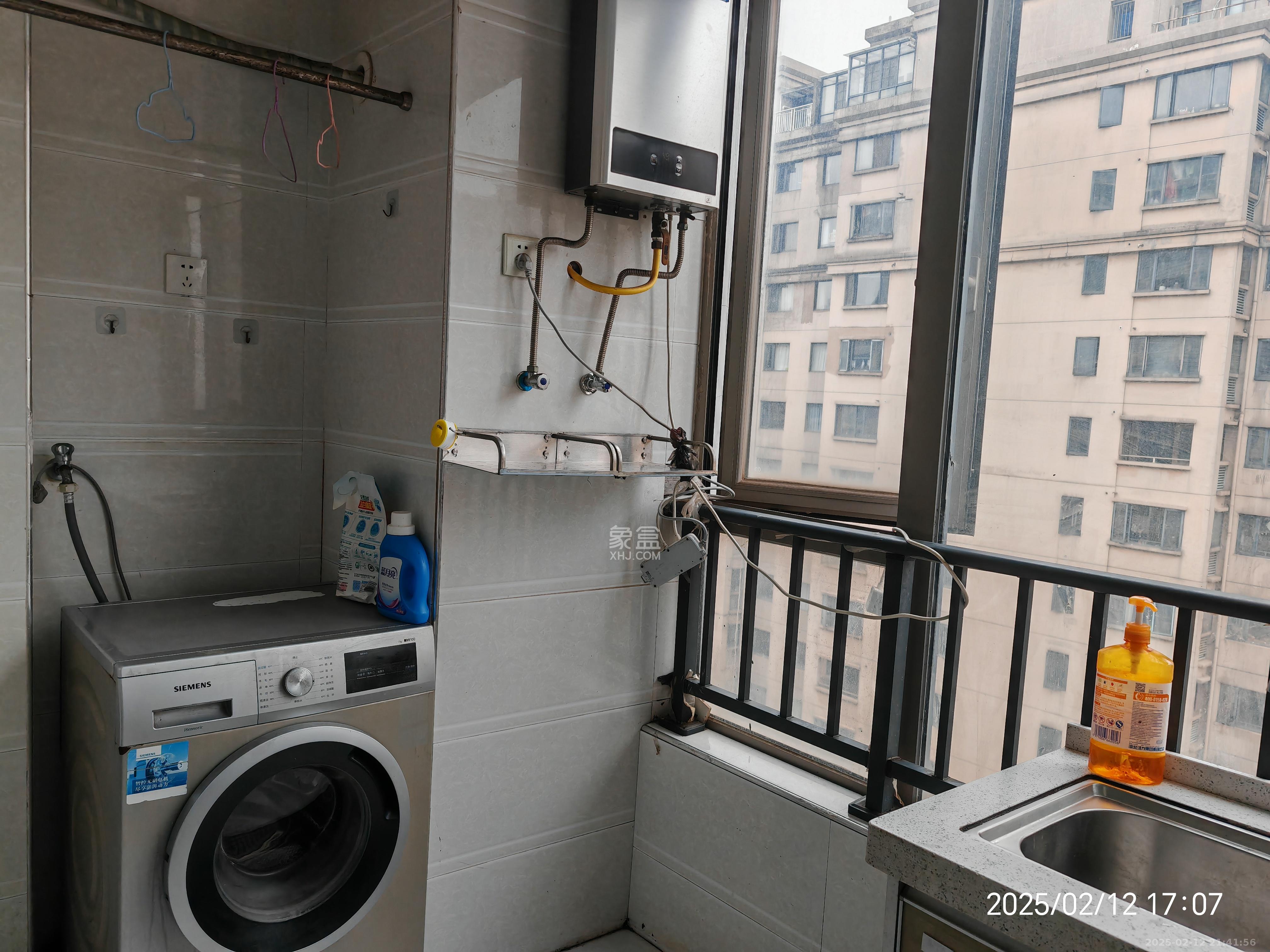 怡海星城 1室1厅1卫 1000.0元/月 怡海星城 1室1厅1卫 1000.0元/月室内图