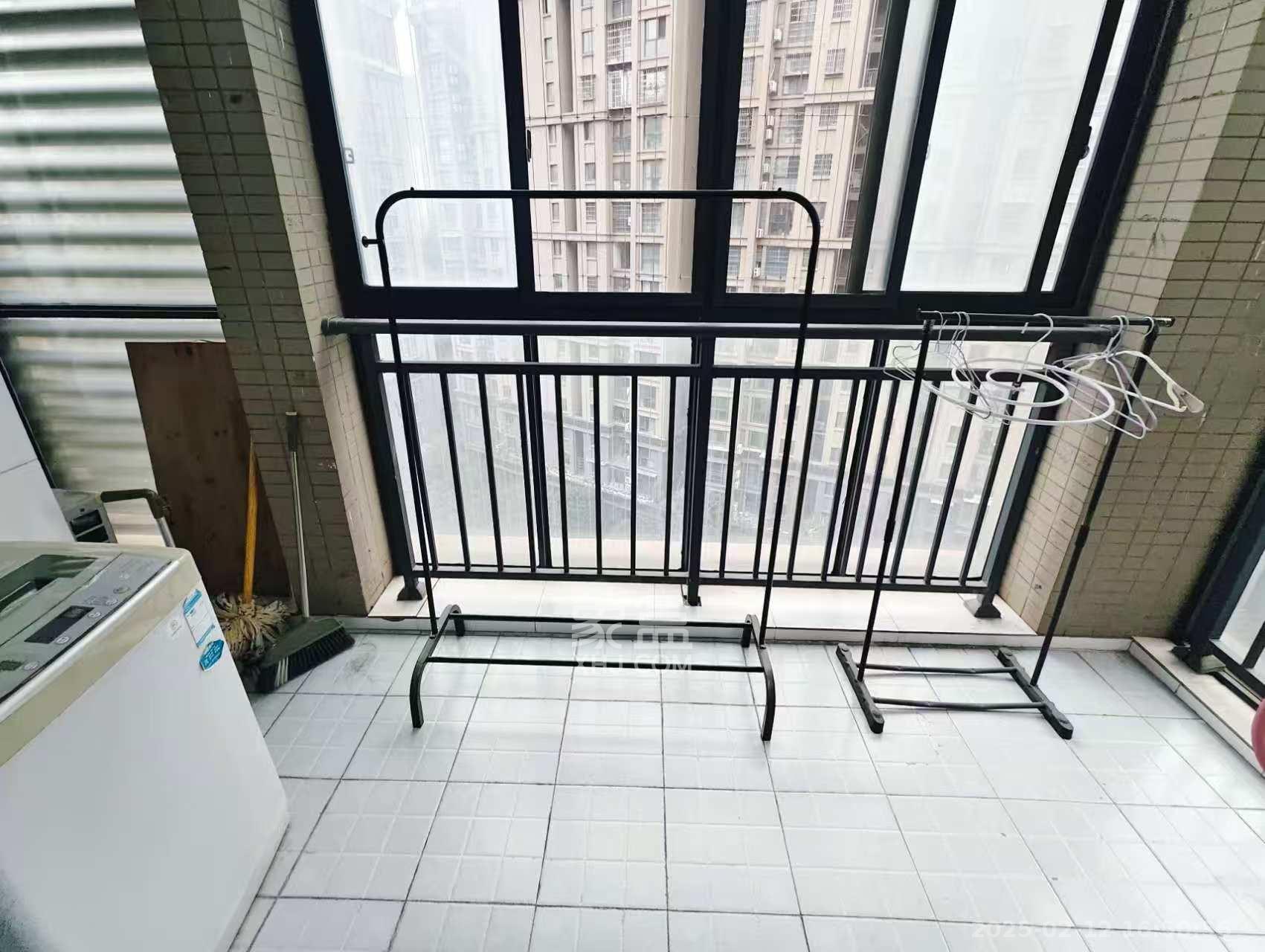 优山美地 2室1厅1卫 2000.0元/月 优山美地 2室1厅1卫 2000.0元/月室内图