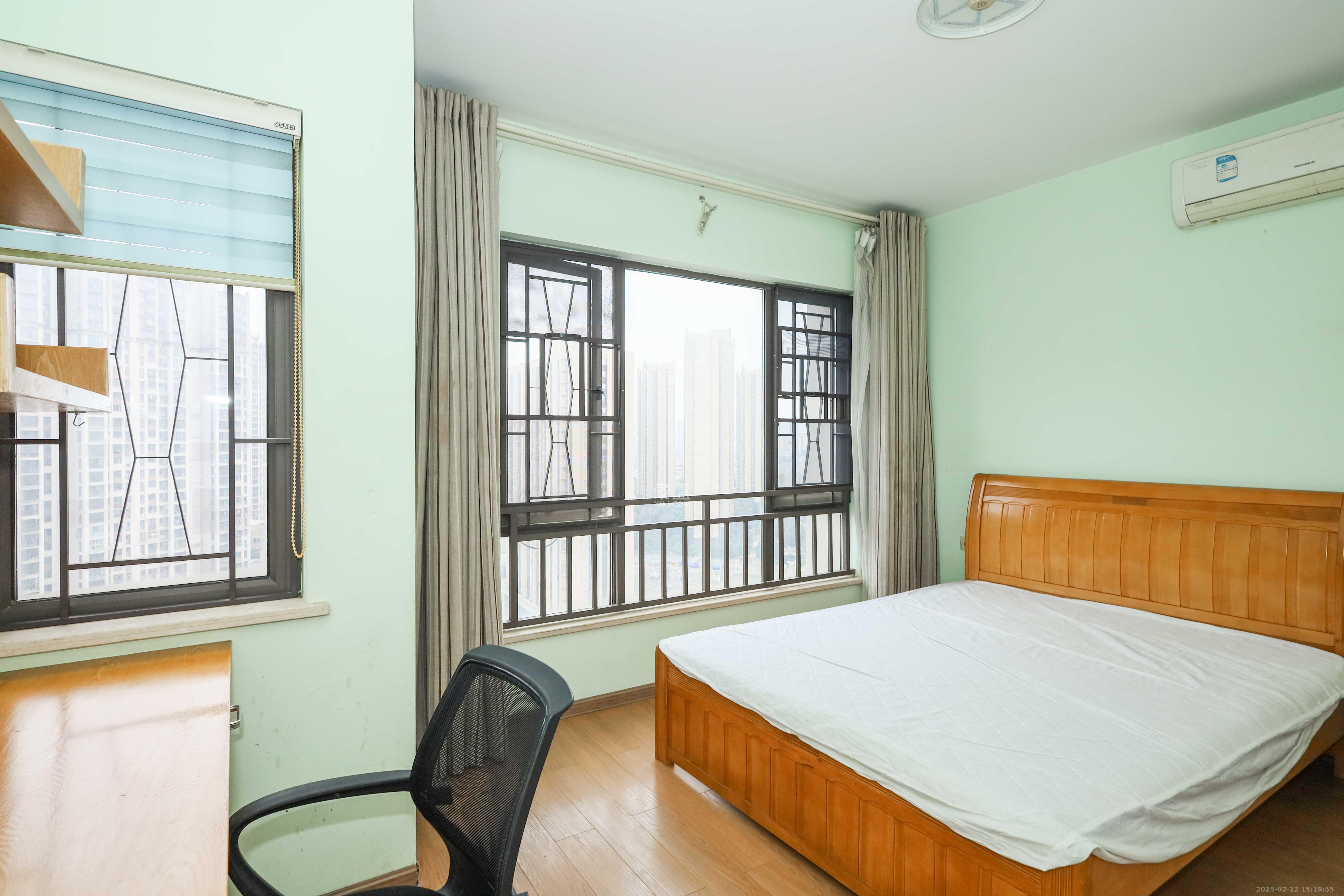 旭辉御府 3室2厅1卫 2500.0元/月 旭辉御府 3室2厅1卫 2500.0元/月室内图