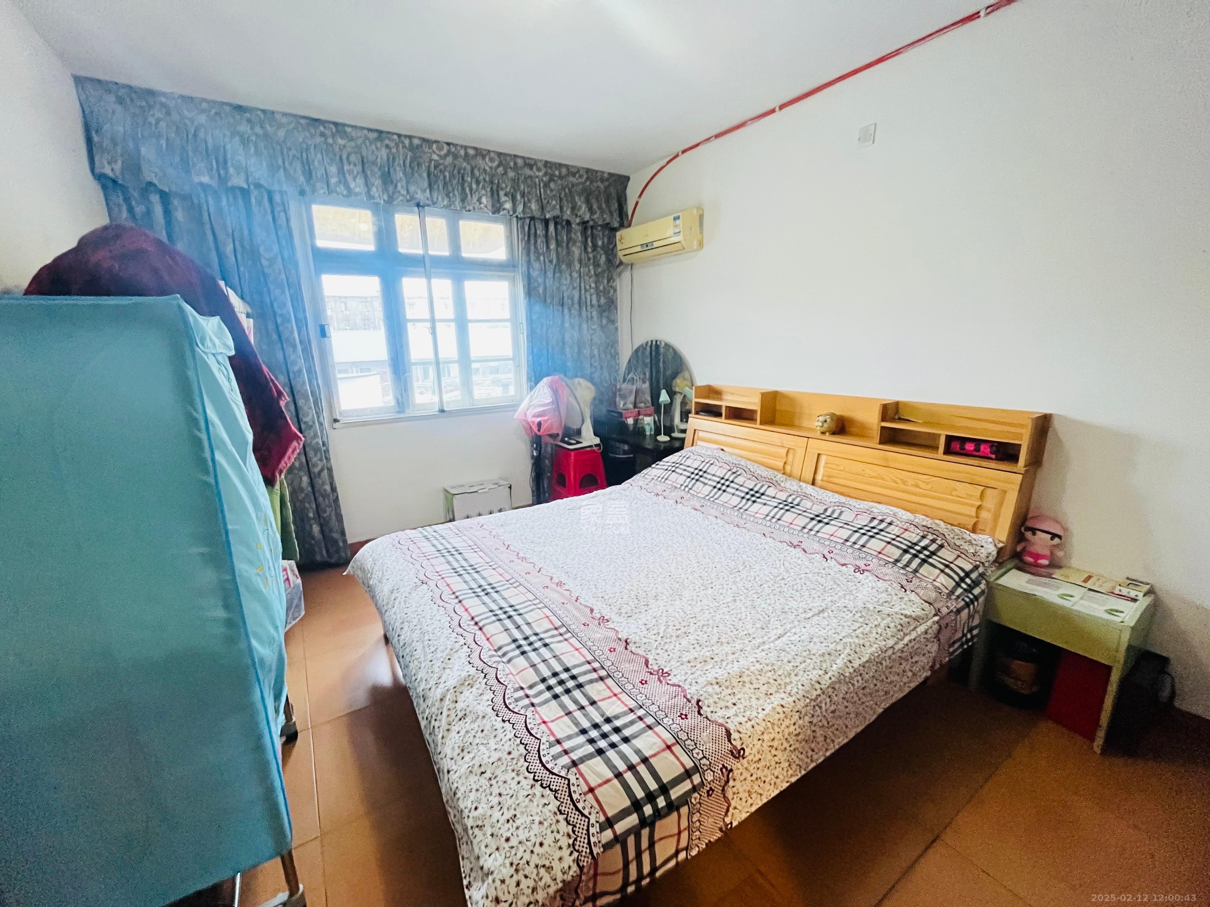 寸木塘 2室1厅1卫 22.8万 寸木塘 2室1厅1卫 22.8万客厅