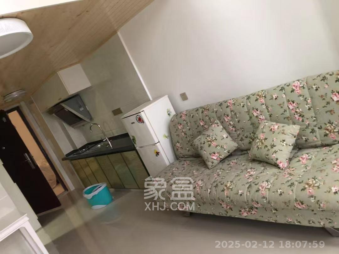 MOMA当代广场  1室1厅1卫   1400.00元/月