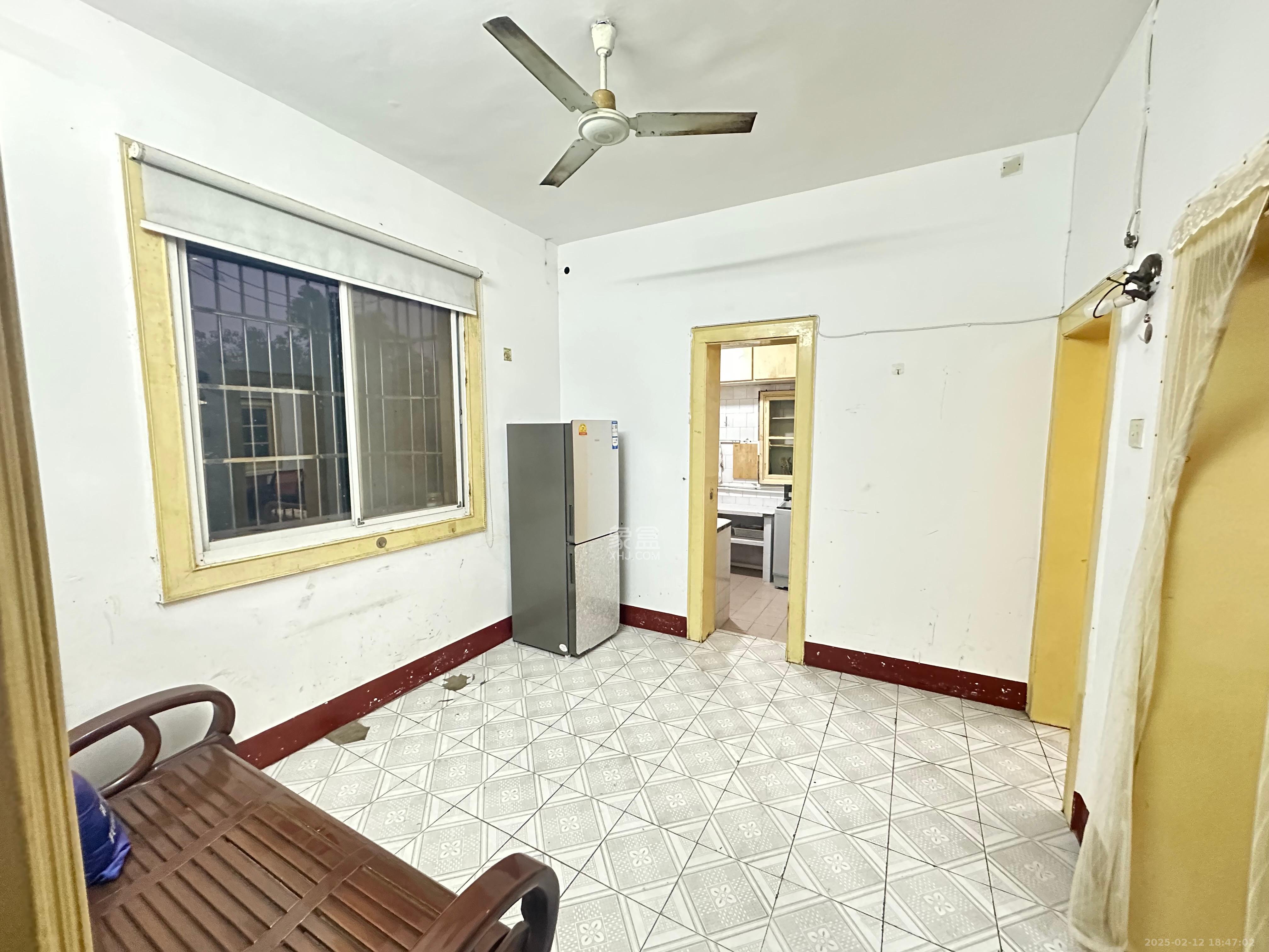 省人防办单位宿舍 2室2厅1卫 1800.0元/月 省人防办单位宿舍 2室2厅1卫 1800.0元/月室内图