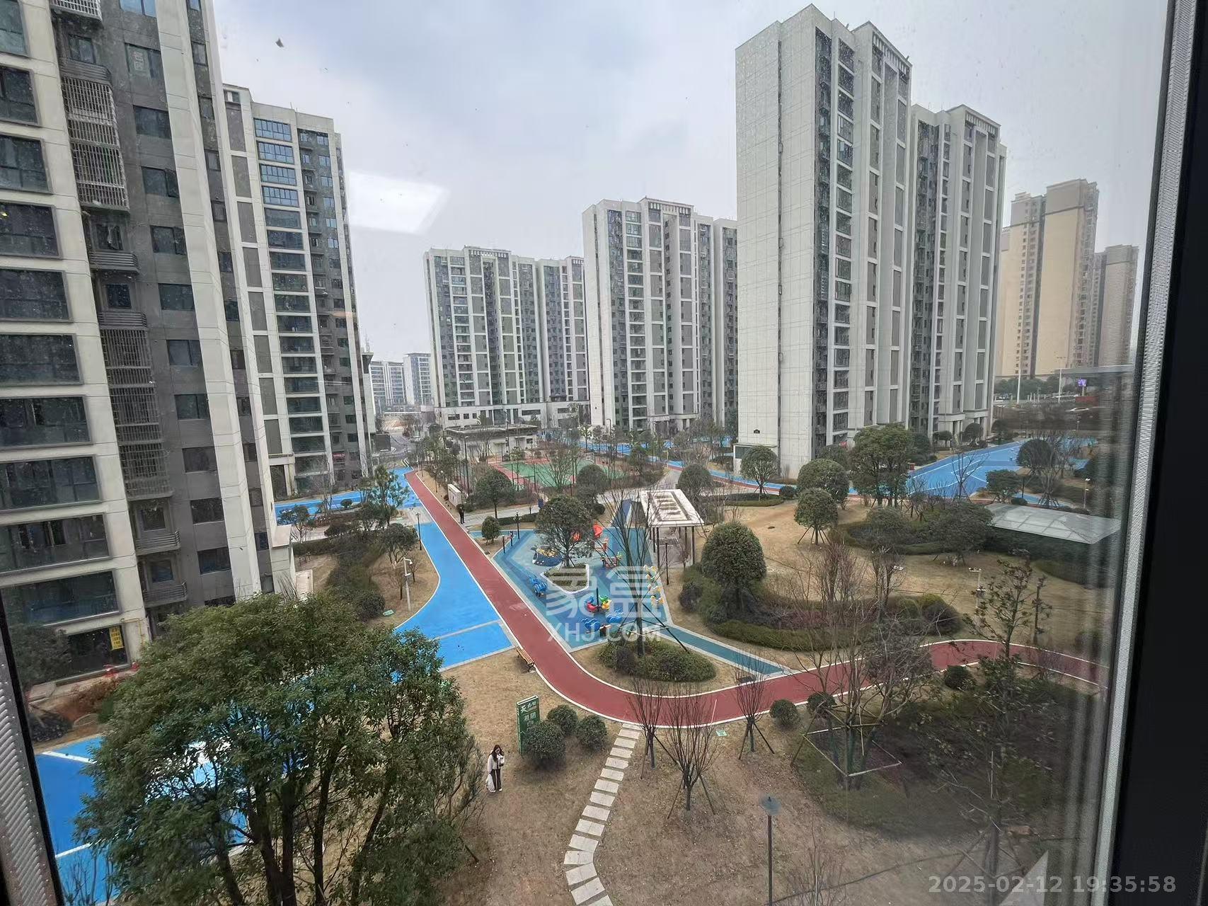 洋湖明园二期  2室2厅1卫    2000.0元/月室内图